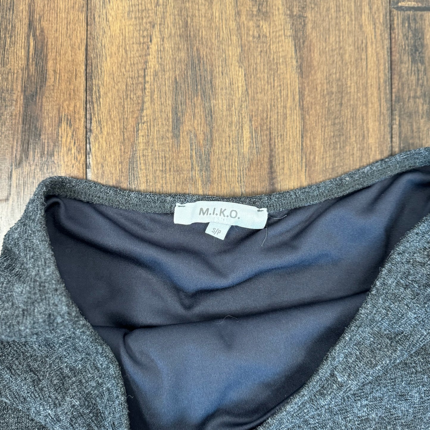 Vintage Dark Grey Ruffled Midi Skirt