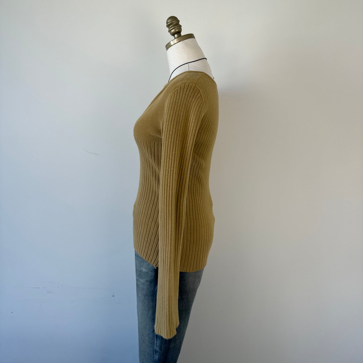 Costa Blanca Bell Sleeve Fitted Top