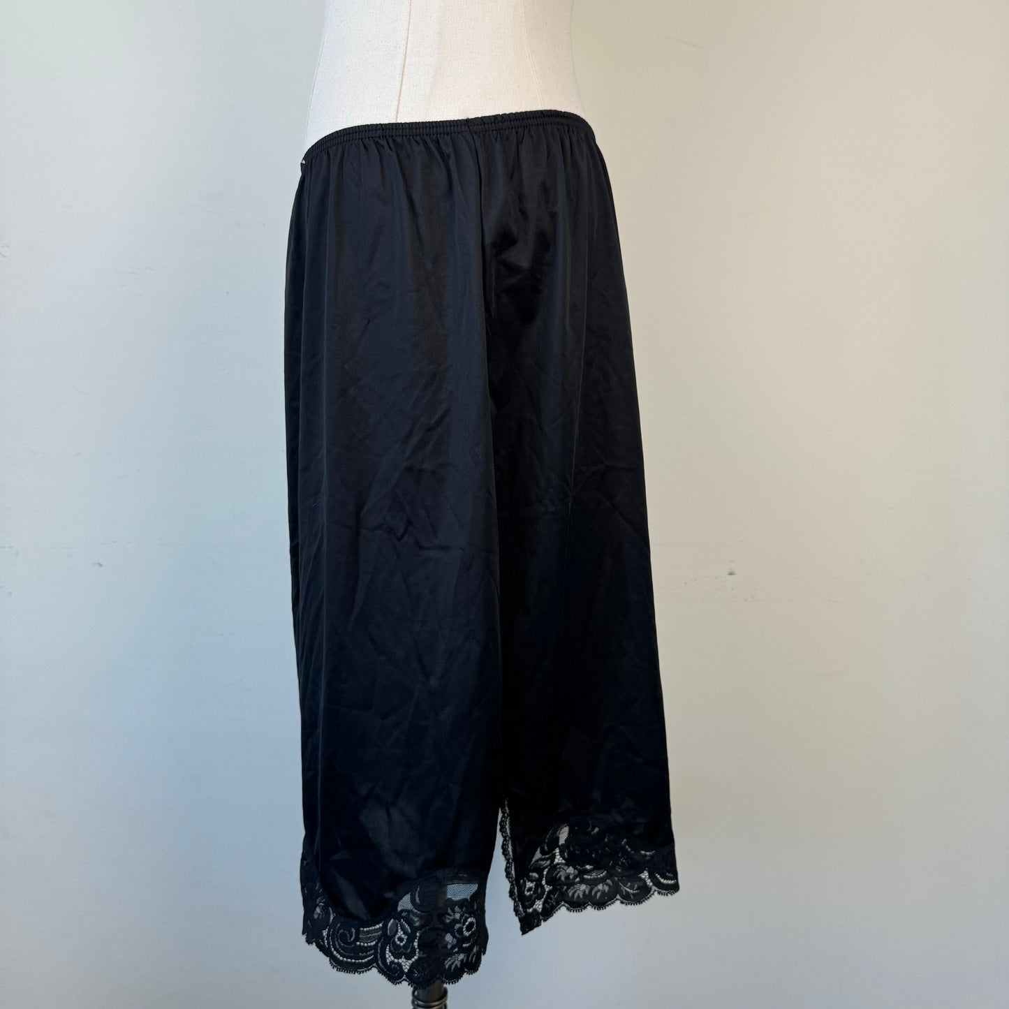Vintage Lace Trim Slip Skirt