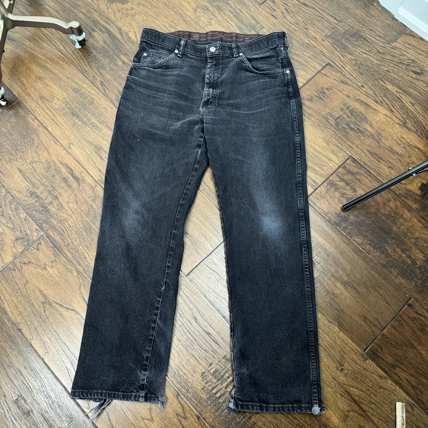 Wrangler Black Low Rise Baggy Jeans