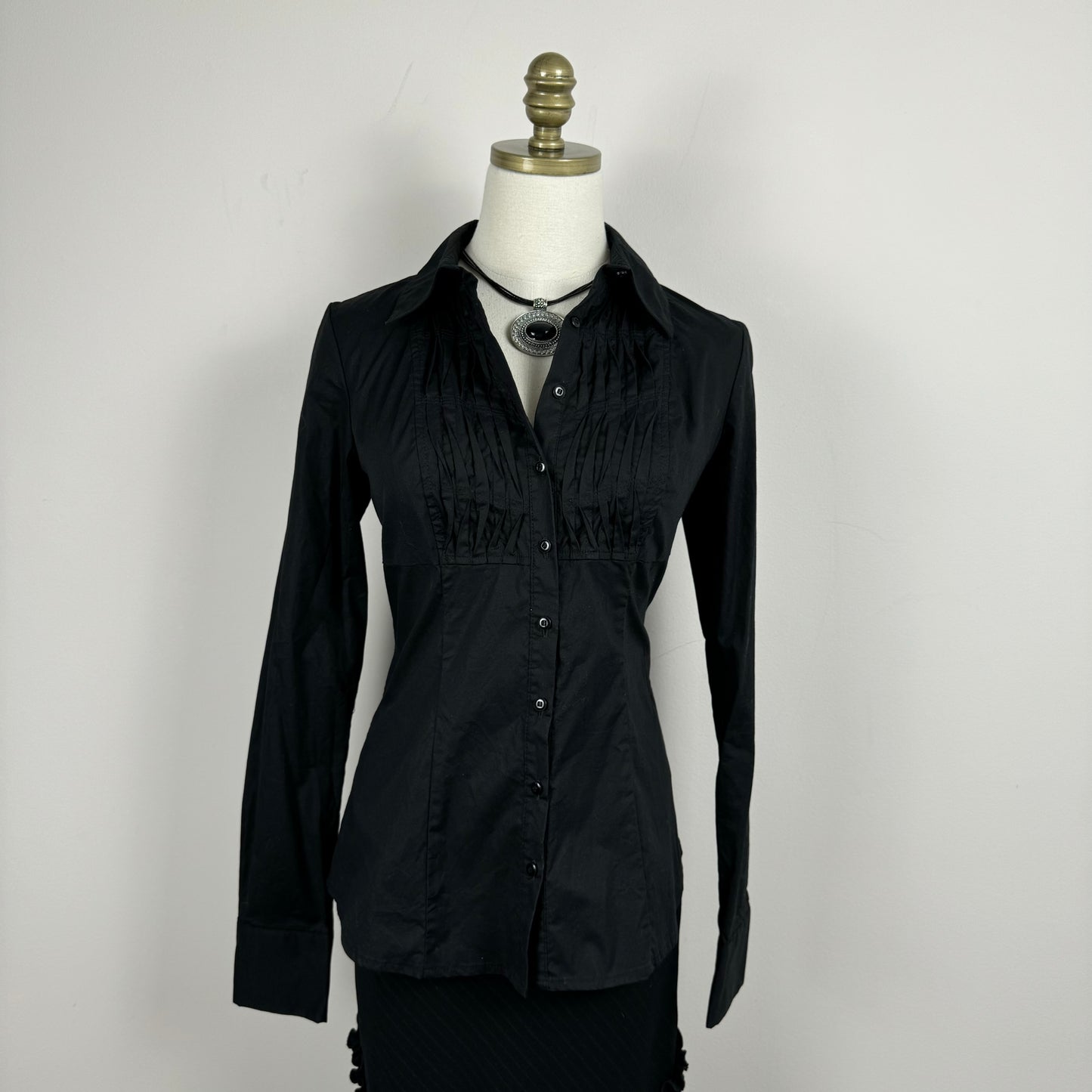Y2K Black Fitted Button Up Shirt