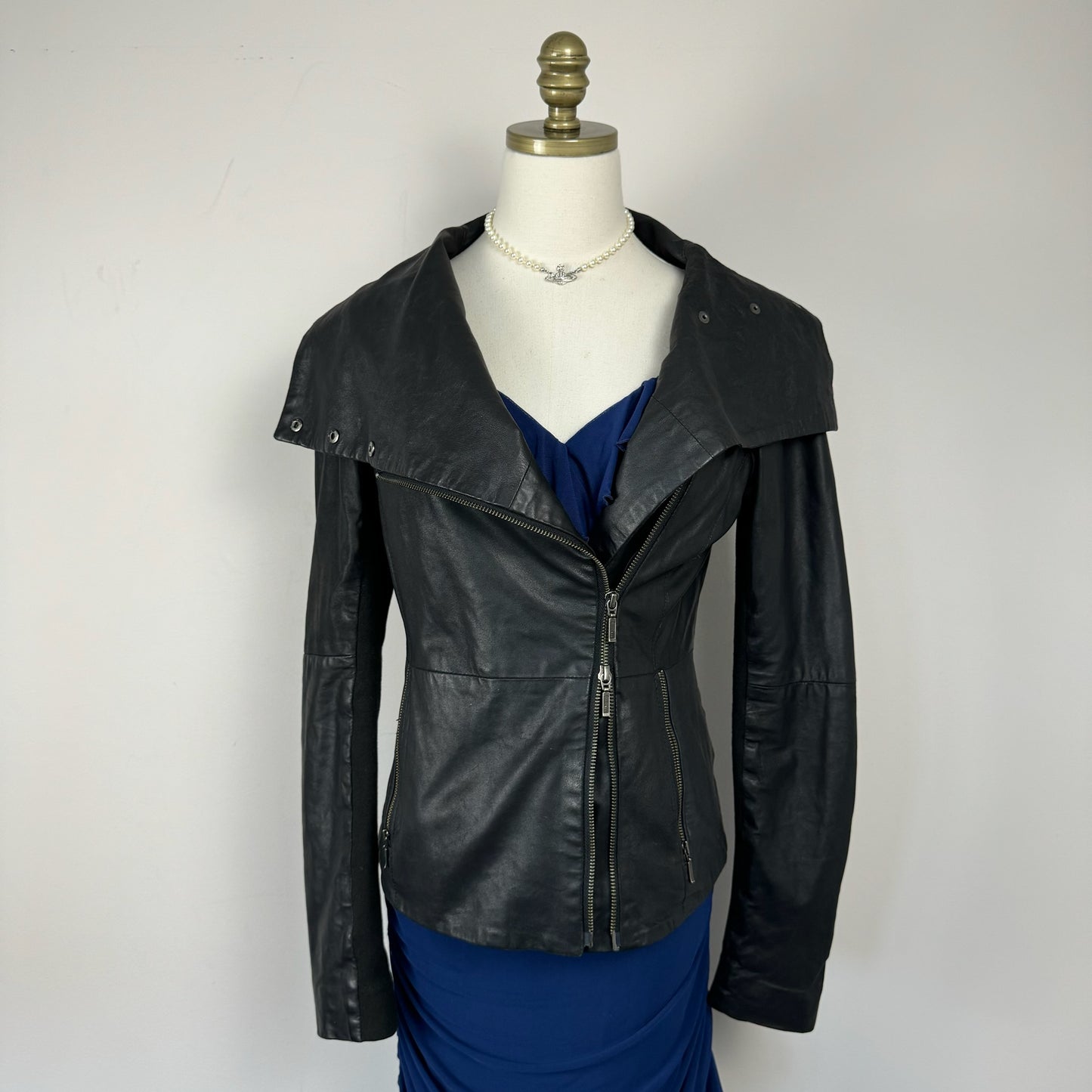 Danier Black Fitted Leather Jacket