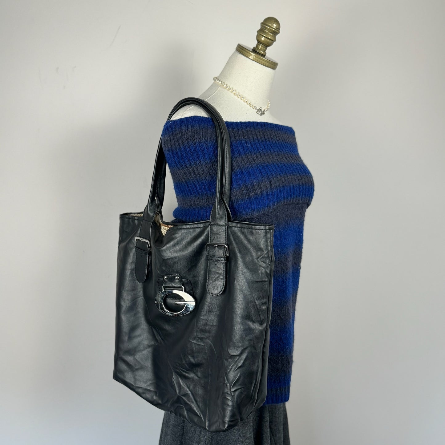 Guess Black Shoulder Bag