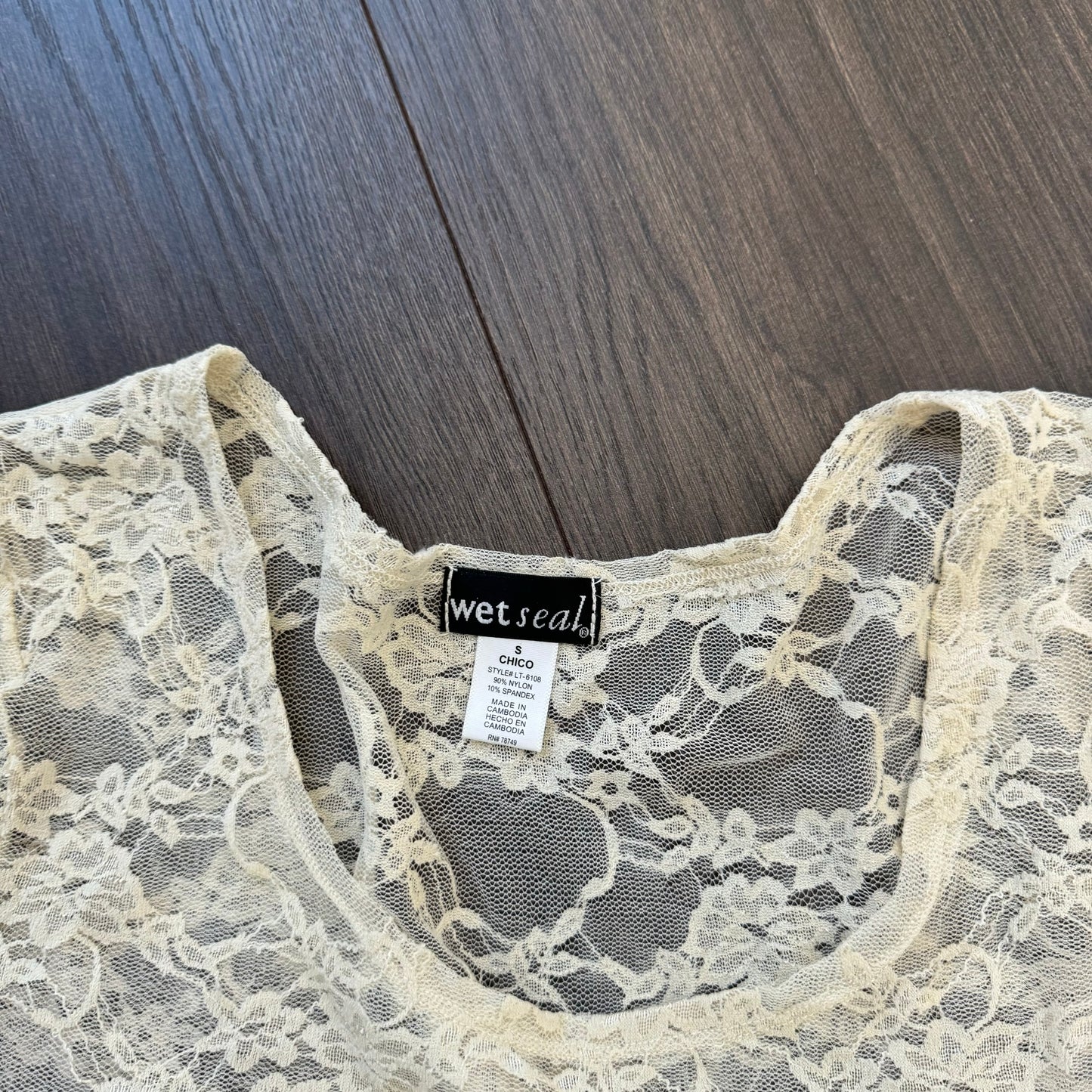 Wet Seal Cream Lace Long Sleeve Top