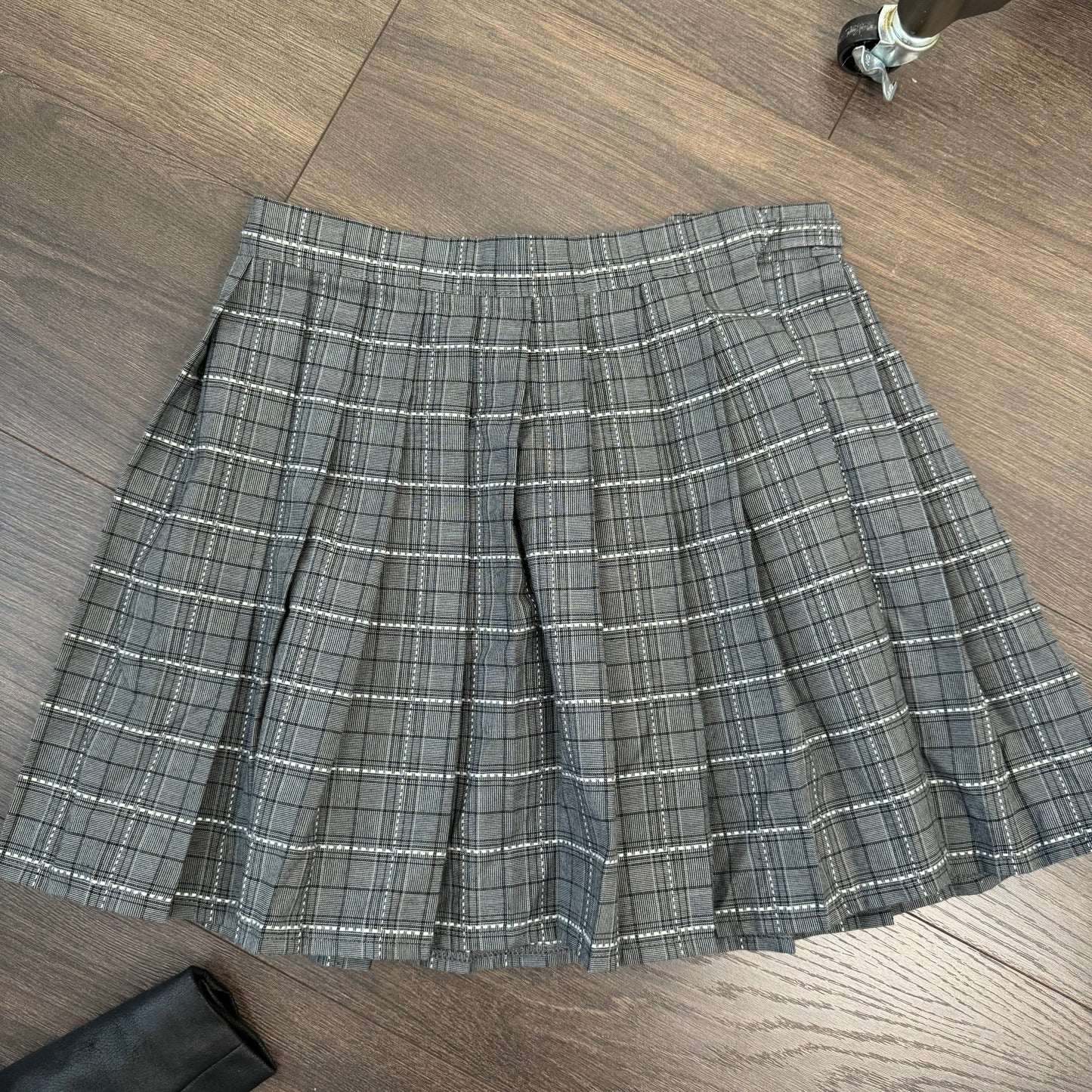 Plaid Pleated Mini Skirt