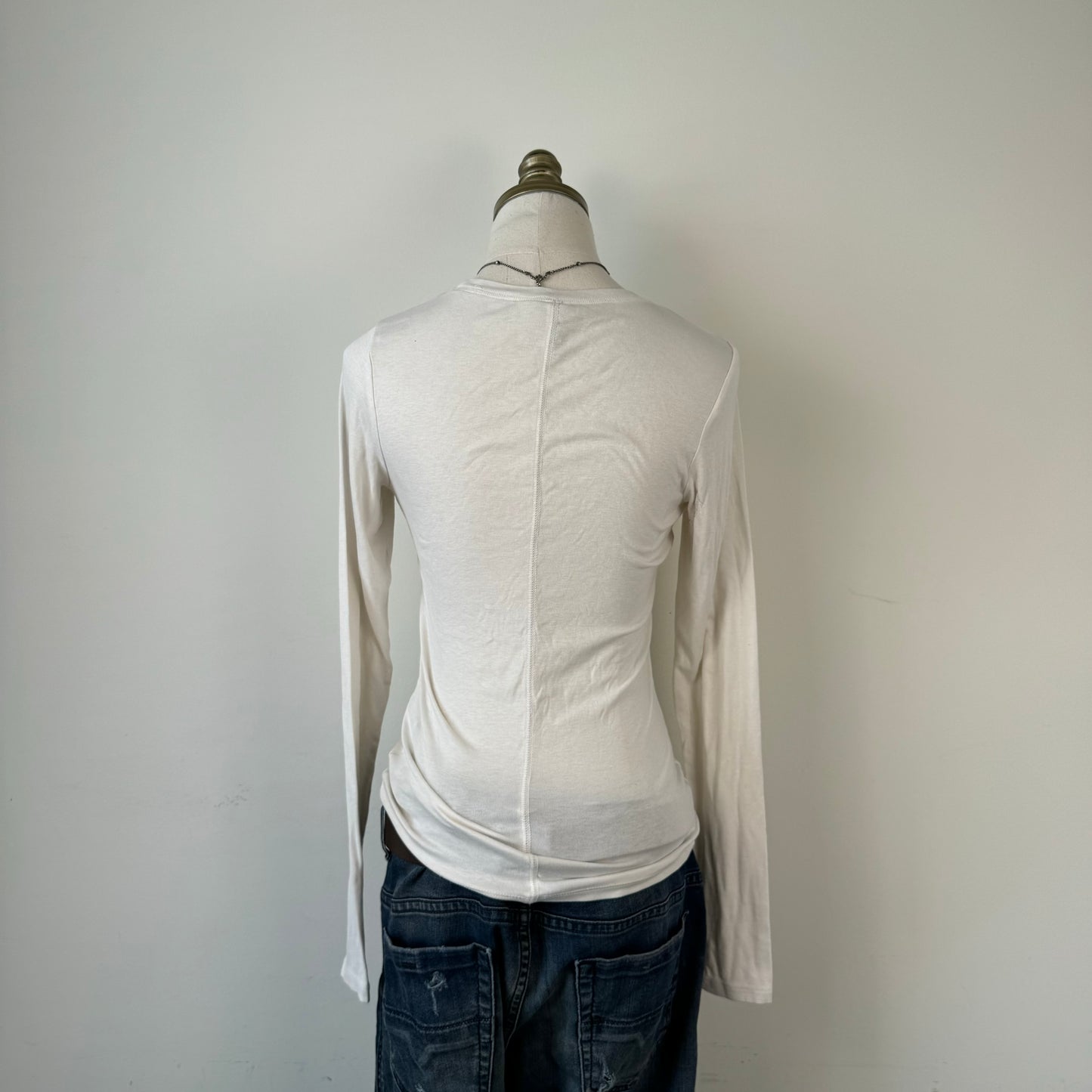 White Fitted Long Sleeve Top