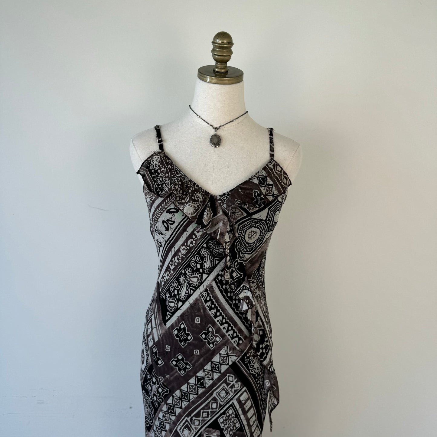Vintage Asymmetric Ruffled Paisley Print Dress