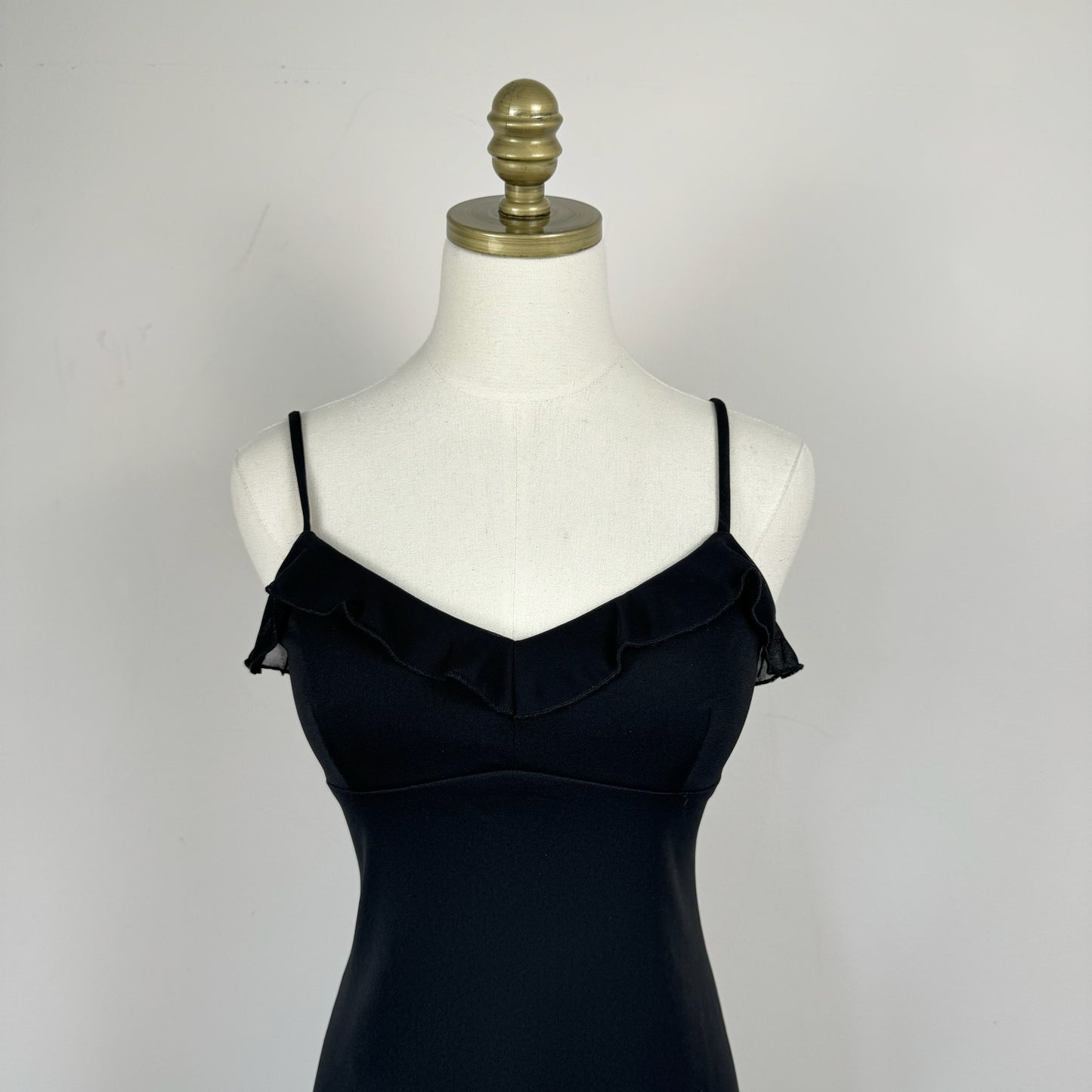 Vintage Charlotte Russe Ruffled Midi Dress