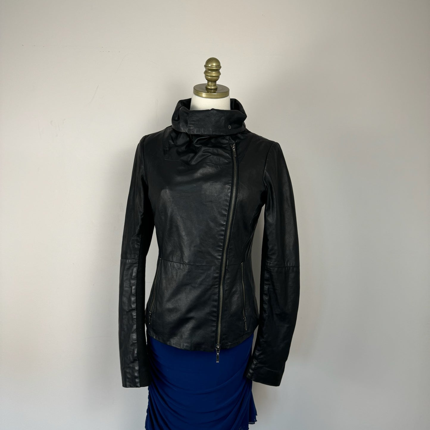 Danier Black Fitted Leather Jacket