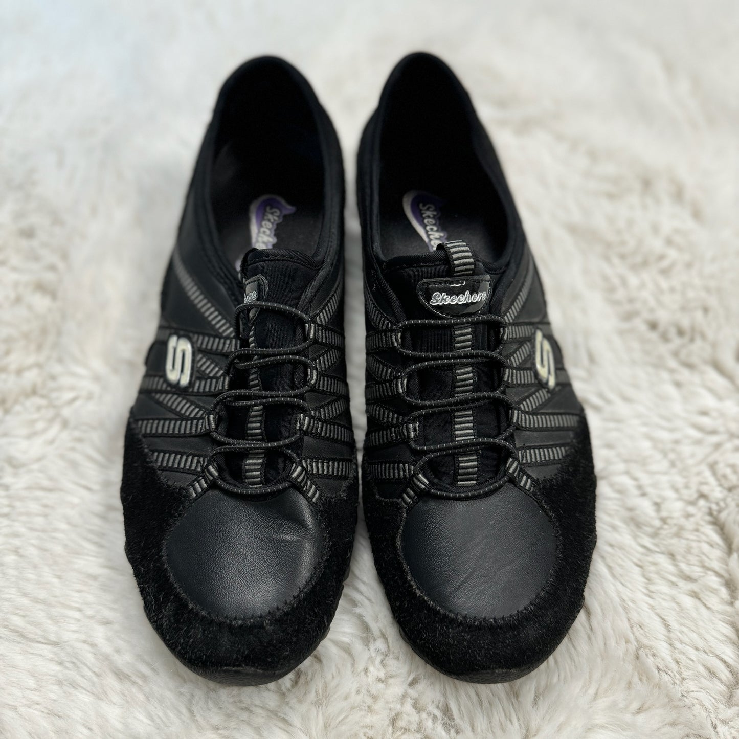 Sketchers Black Skinny Sneakers (US 7.5-8)
