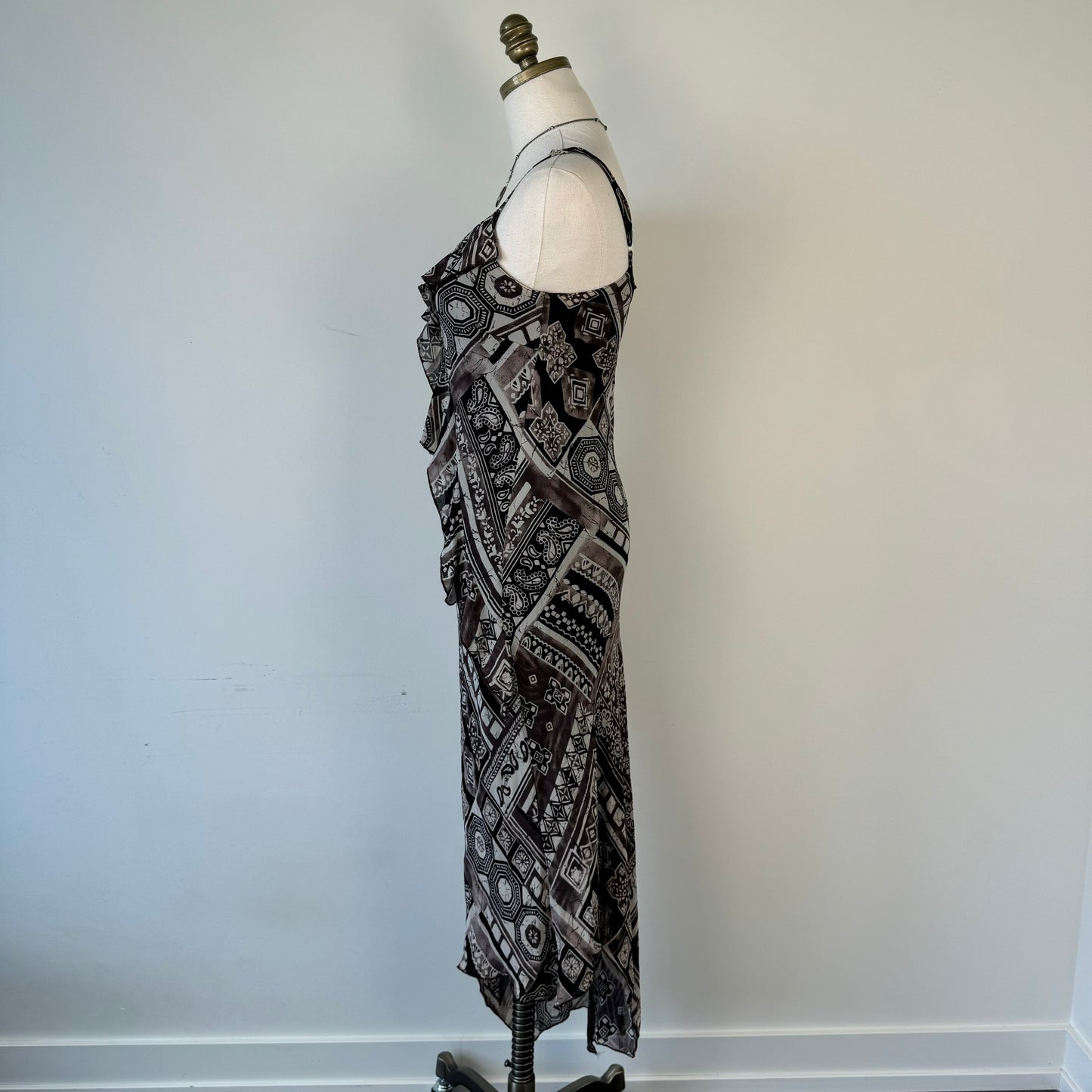 Vintage Asymmetric Ruffled Paisley Print Dress