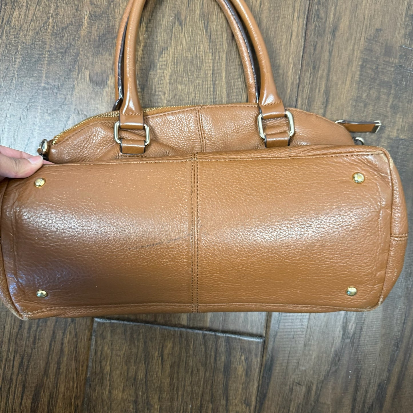 Tan Genuine Leather Locket Shoulder Bag