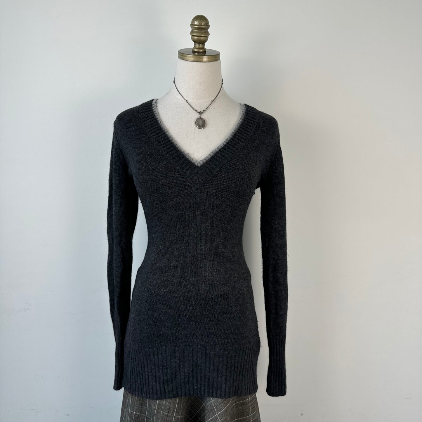 Costa Blanca Fitted Two-Tone Trim Sweater