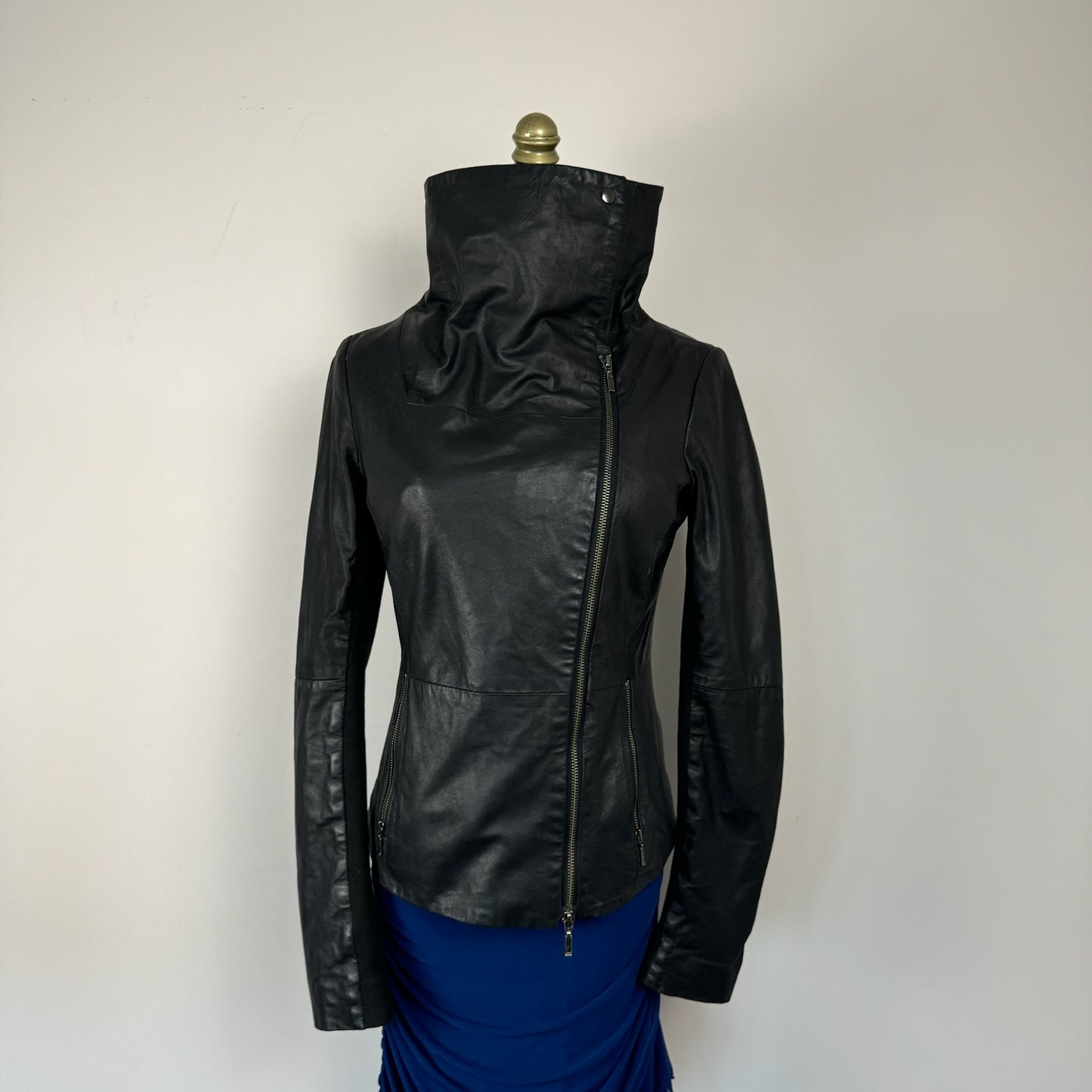 Danier Black Fitted Leather Jacket