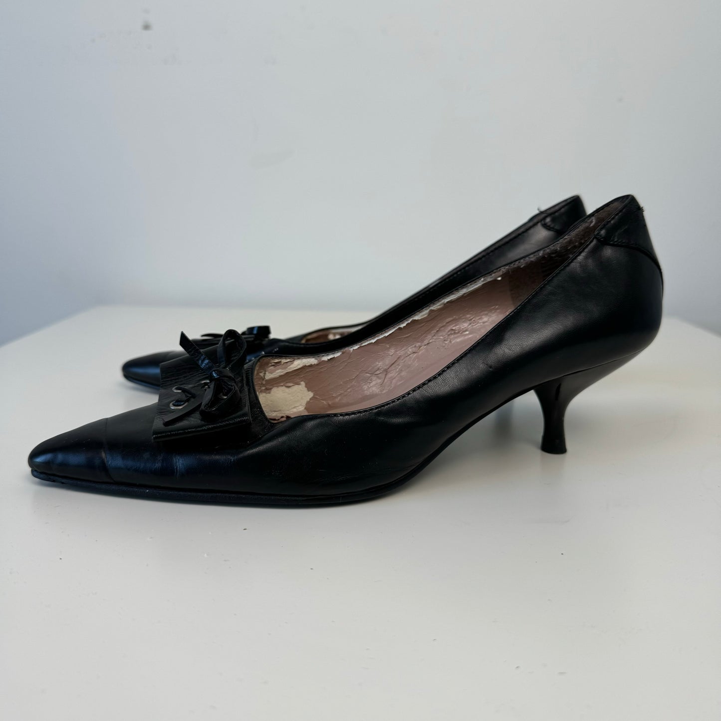 Vintage Black Pointed Toe Kitten Heels