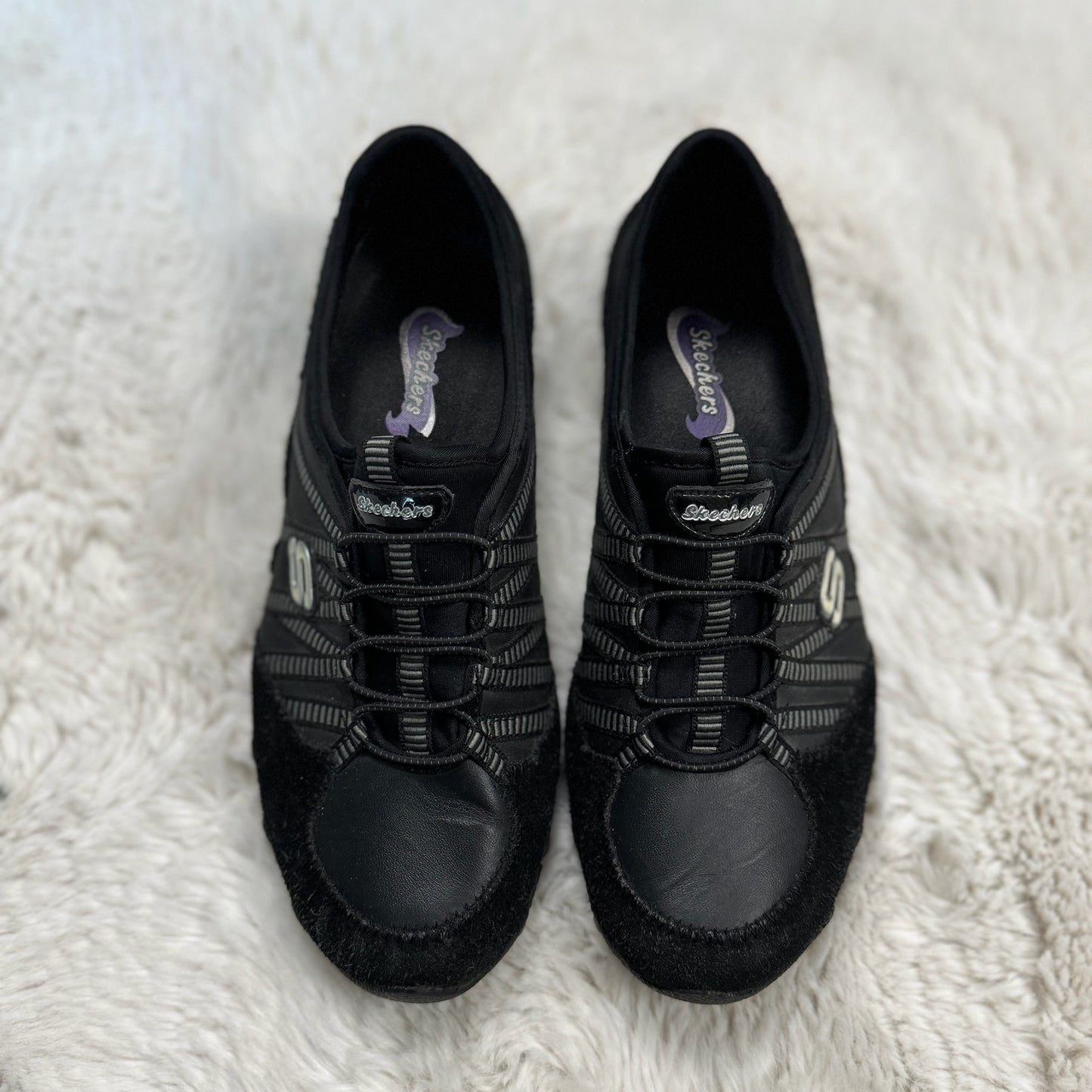 Sketchers Black Skinny Sneakers (US 7.5-8)