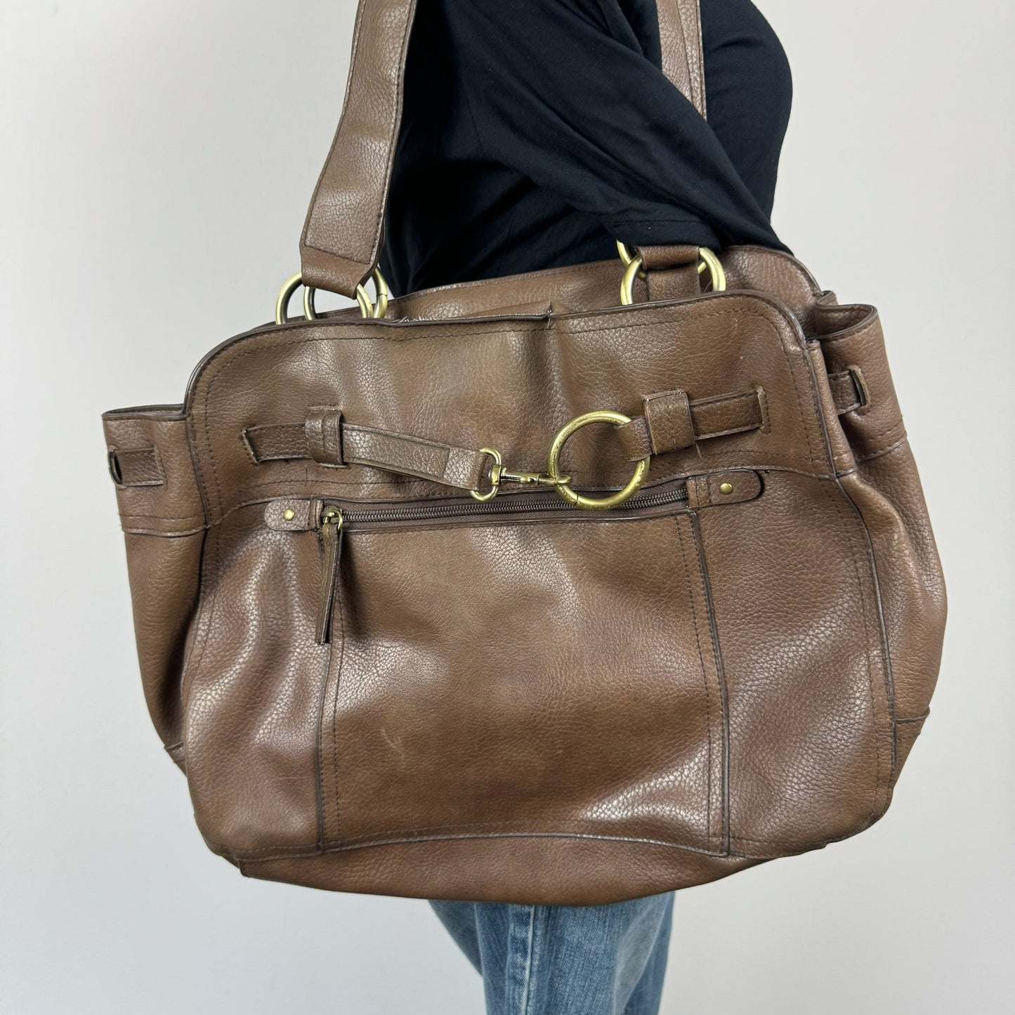 Boho Brown Gold Buckle Leather Shoulder bag.