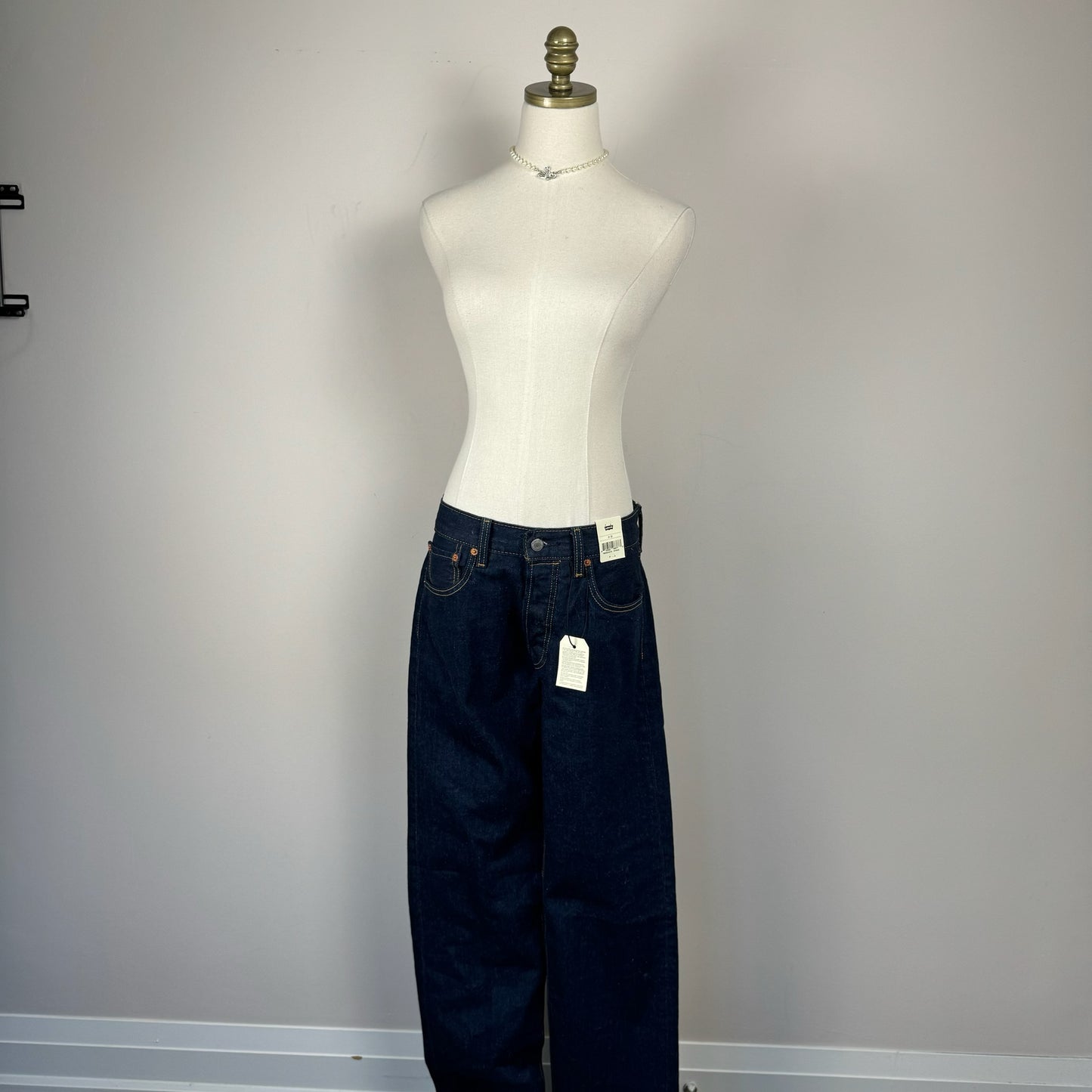 Levi's Dark Wash Straight Leg Jeans