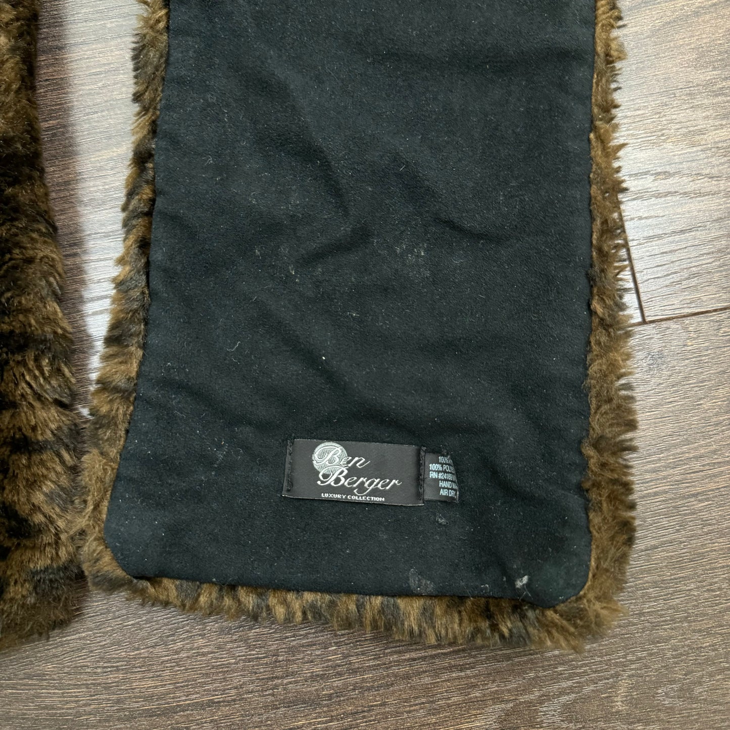 Faux Fur Leopard Print Scarf