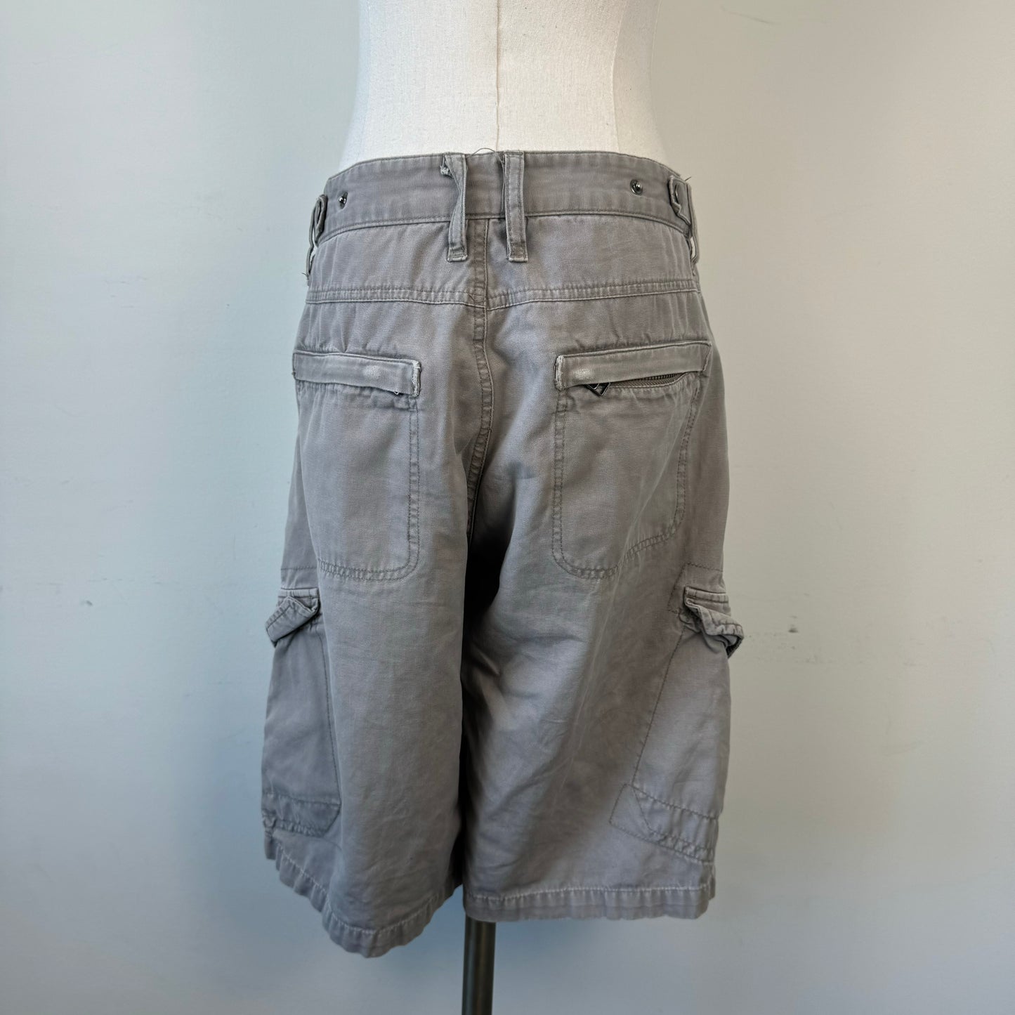 Baggy Cargo Bermuda Shorts