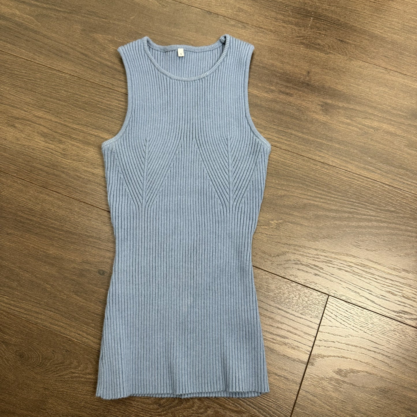 Blue Fitted Knit Sleeveless Top – view 1