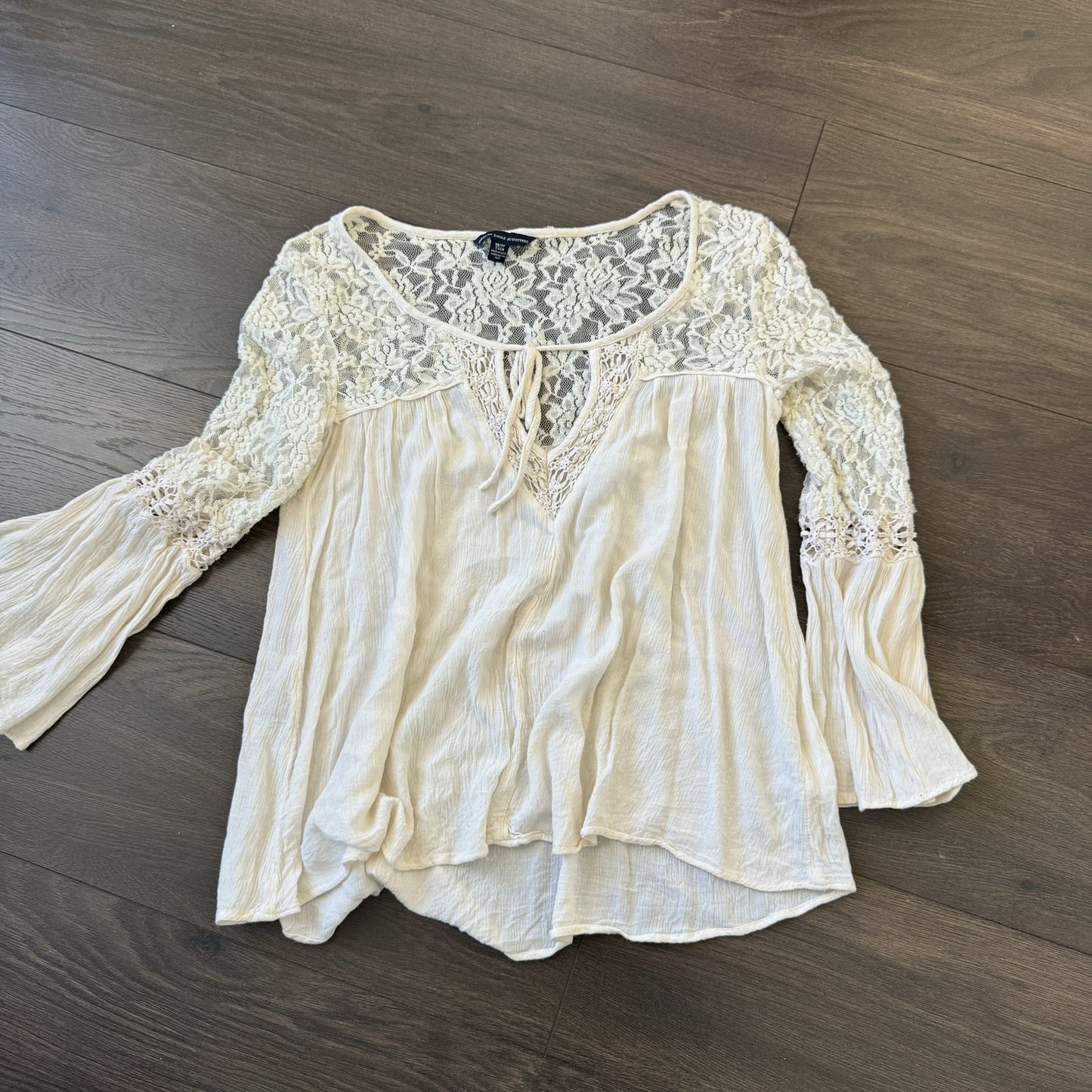 American Eagle Cream Lace Off Shoulder Bell Sleeve Boho Blouse – view 10