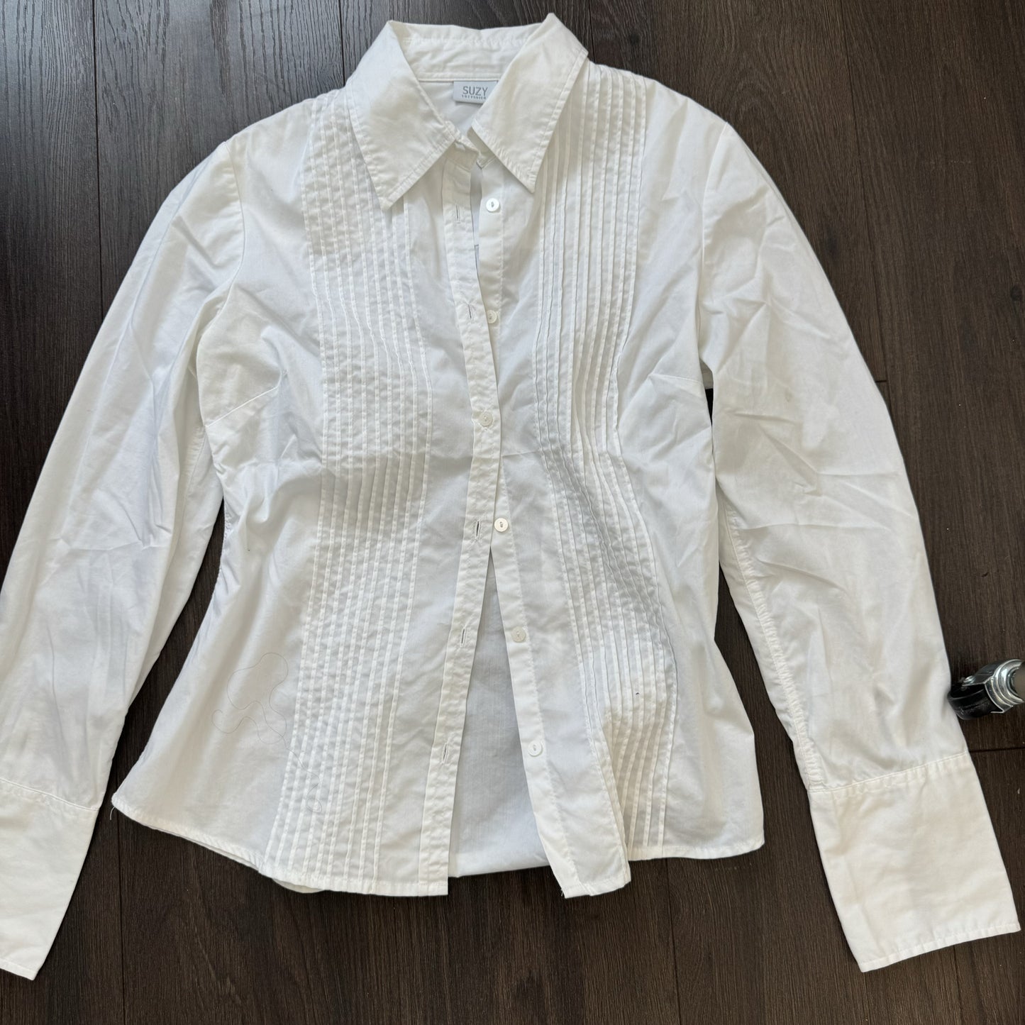 Vintage Suzy Shier White Fitted Pleated Button Up Shirt – view 10