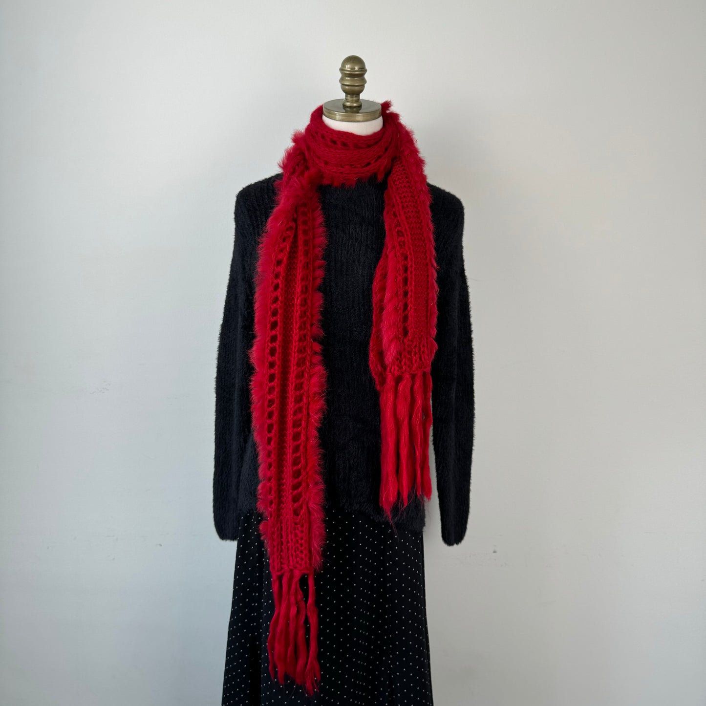 Red Cable Knit Fur Trim Scarf