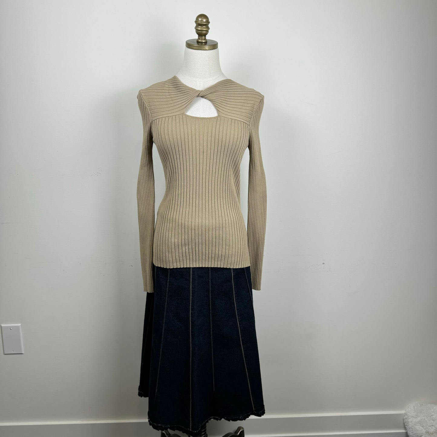 Calvin Klein Cut Out Fitted Sweater