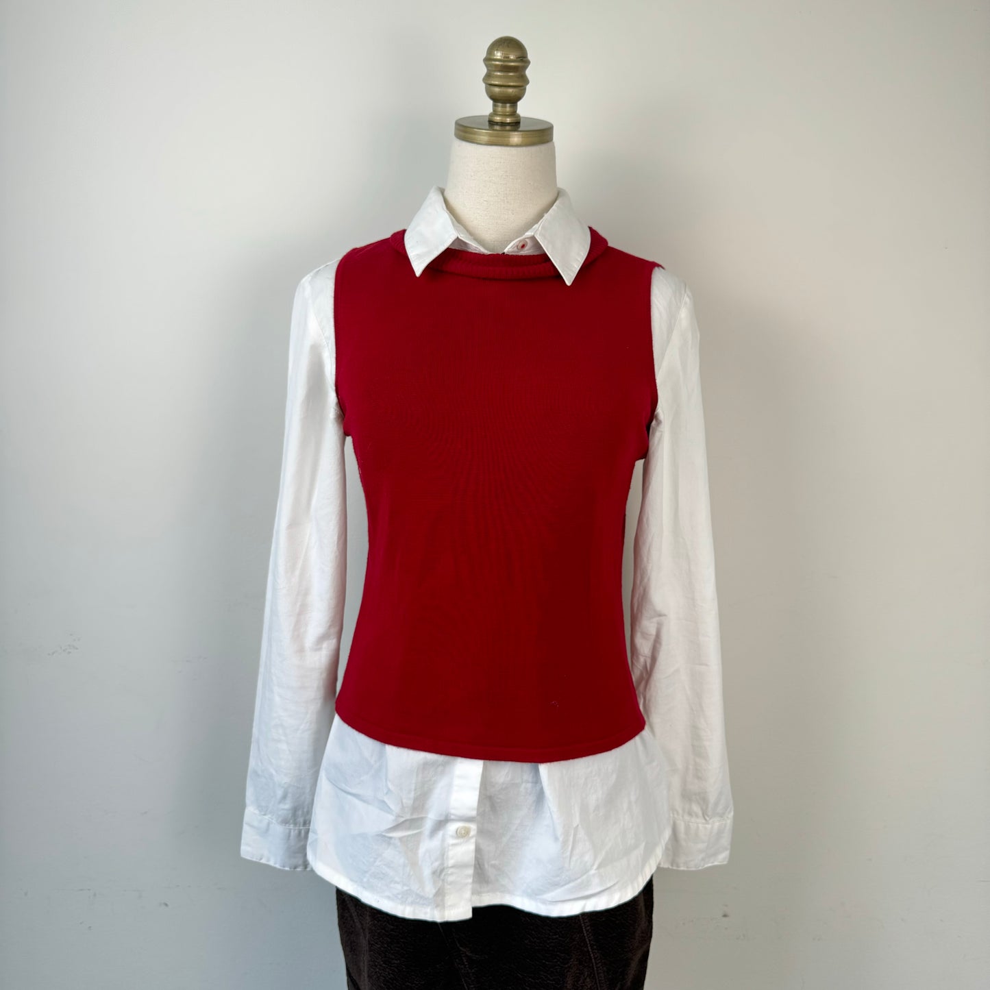 Red Sleeveless Turtleneck Knit Top