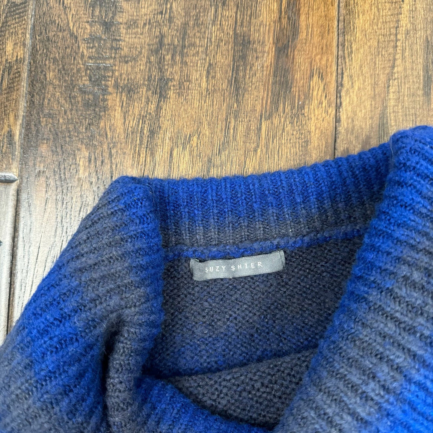 Off The Shoulder Gradient Knit Sweater