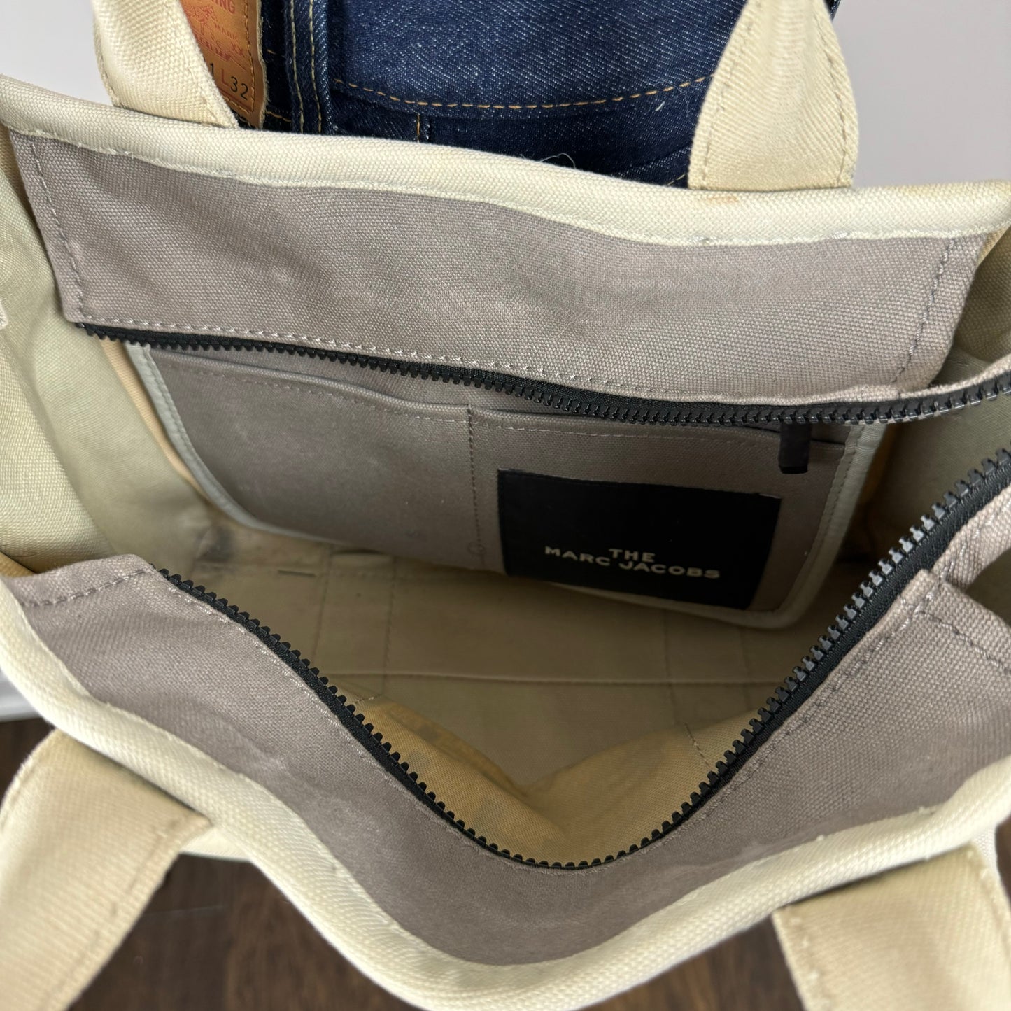 Marc Jacobs Beige 'The Tote' Bag