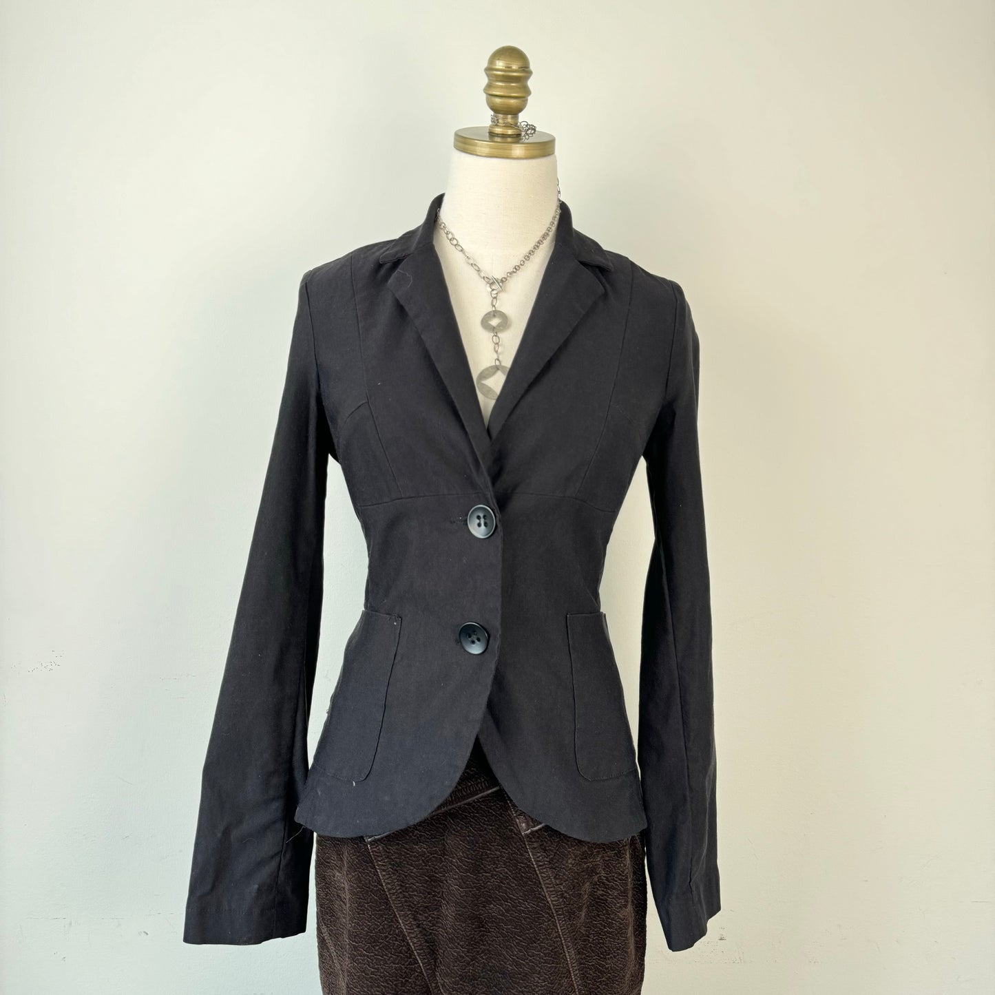 Vintage Black Fitted Button Up Blazer