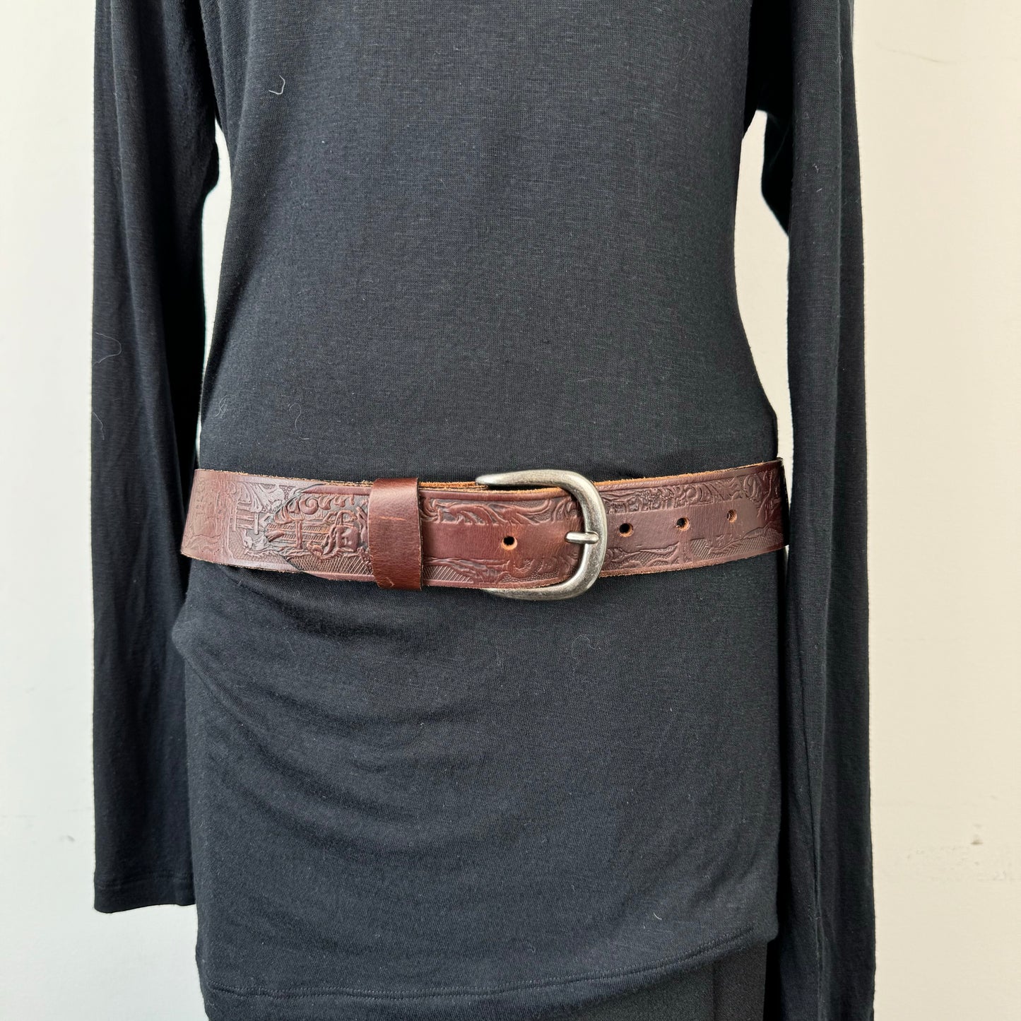 Brown Western Chunky Silver Buckle Leather Belt