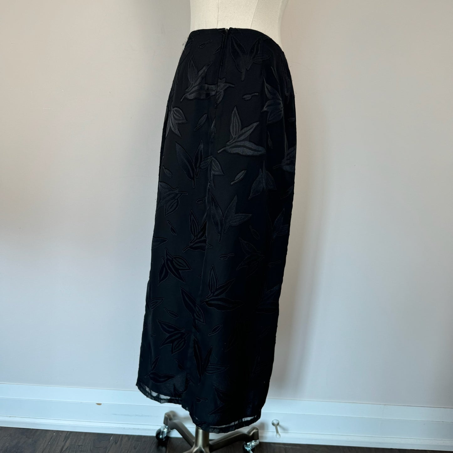 Vintage Leaf Print Mesh Overlay Maxi Skirt