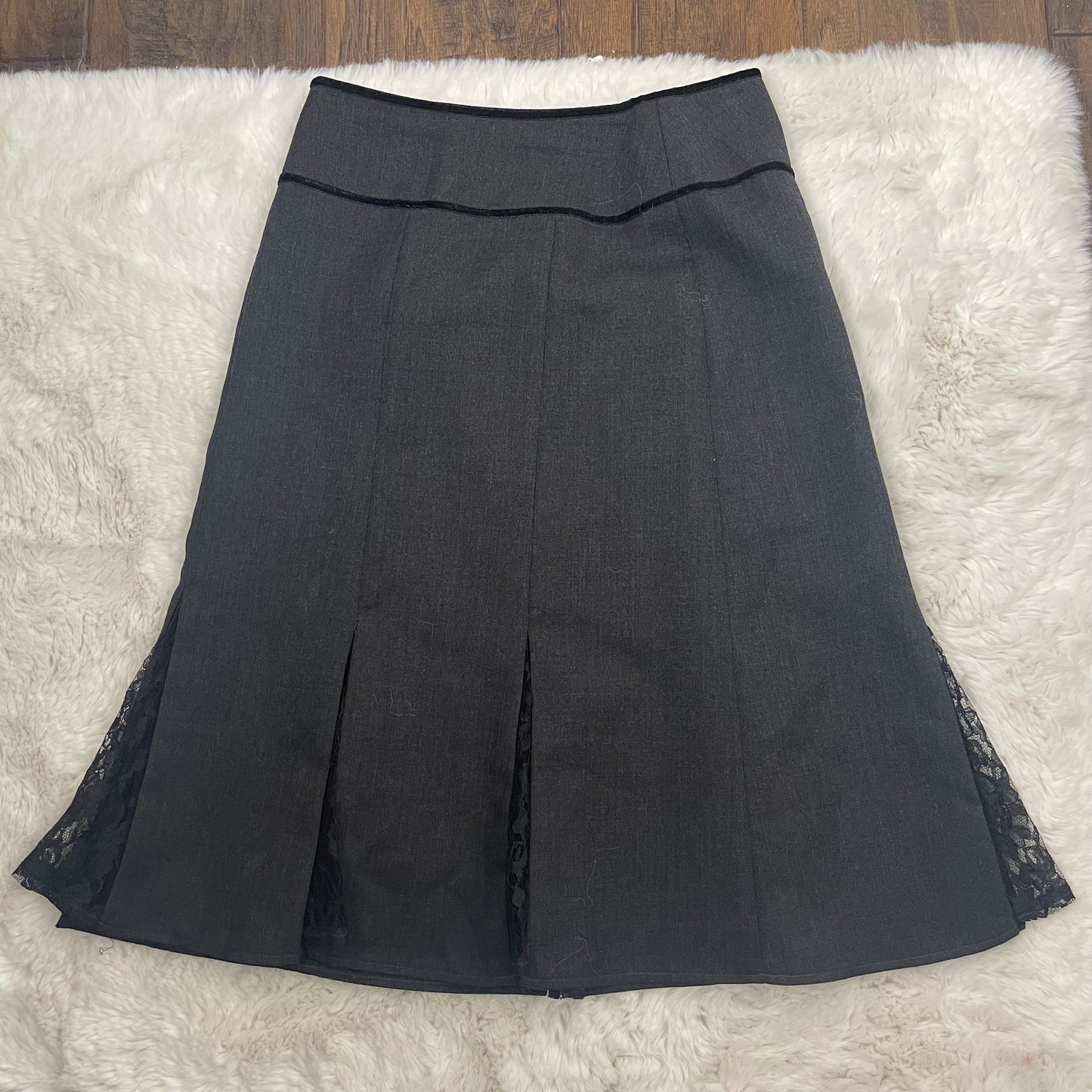 Vintage Grey Pleated Lace Trim Midi Skirt