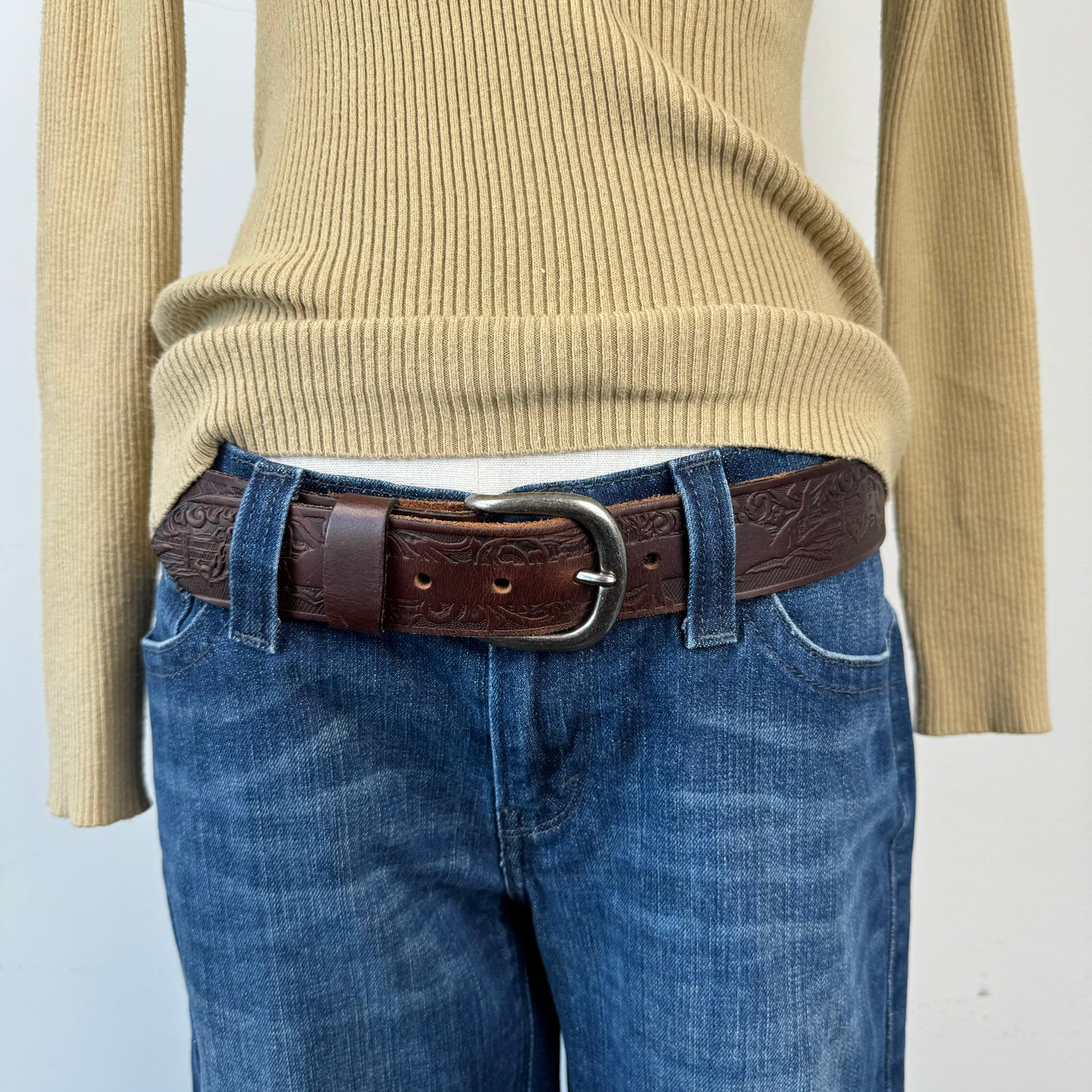 Brown Western Chunky Silver Buckle Leather Belt