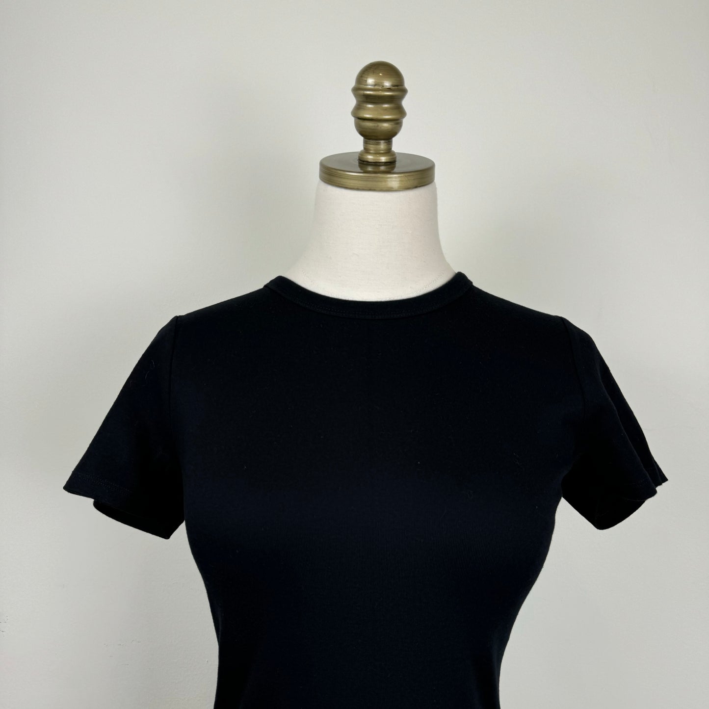 Black Fitted Cotton Knit Short Sleeve Top