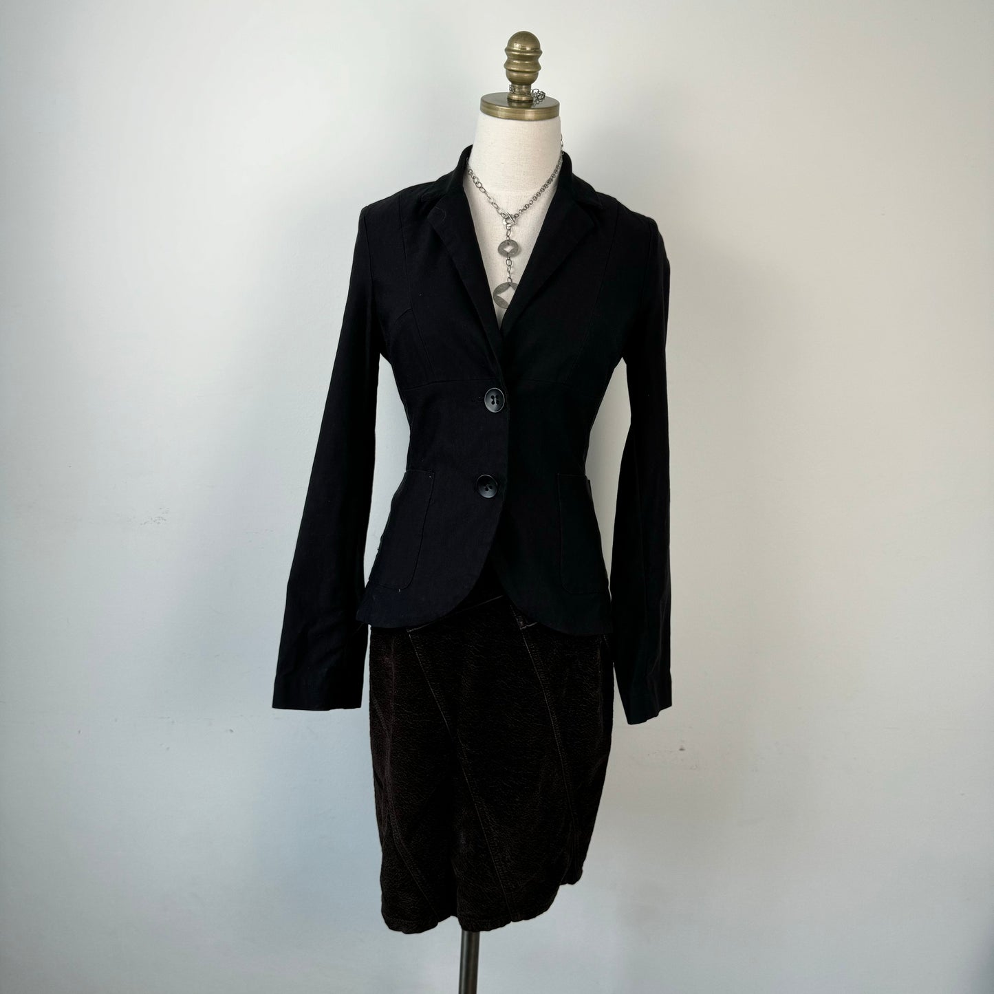 Vintage Black Fitted Button Up Blazer