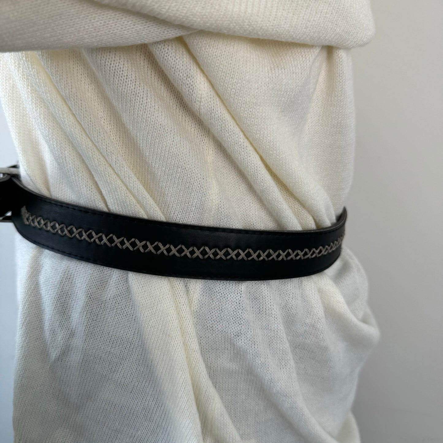 Black Western Silver Buckle Leather Belt