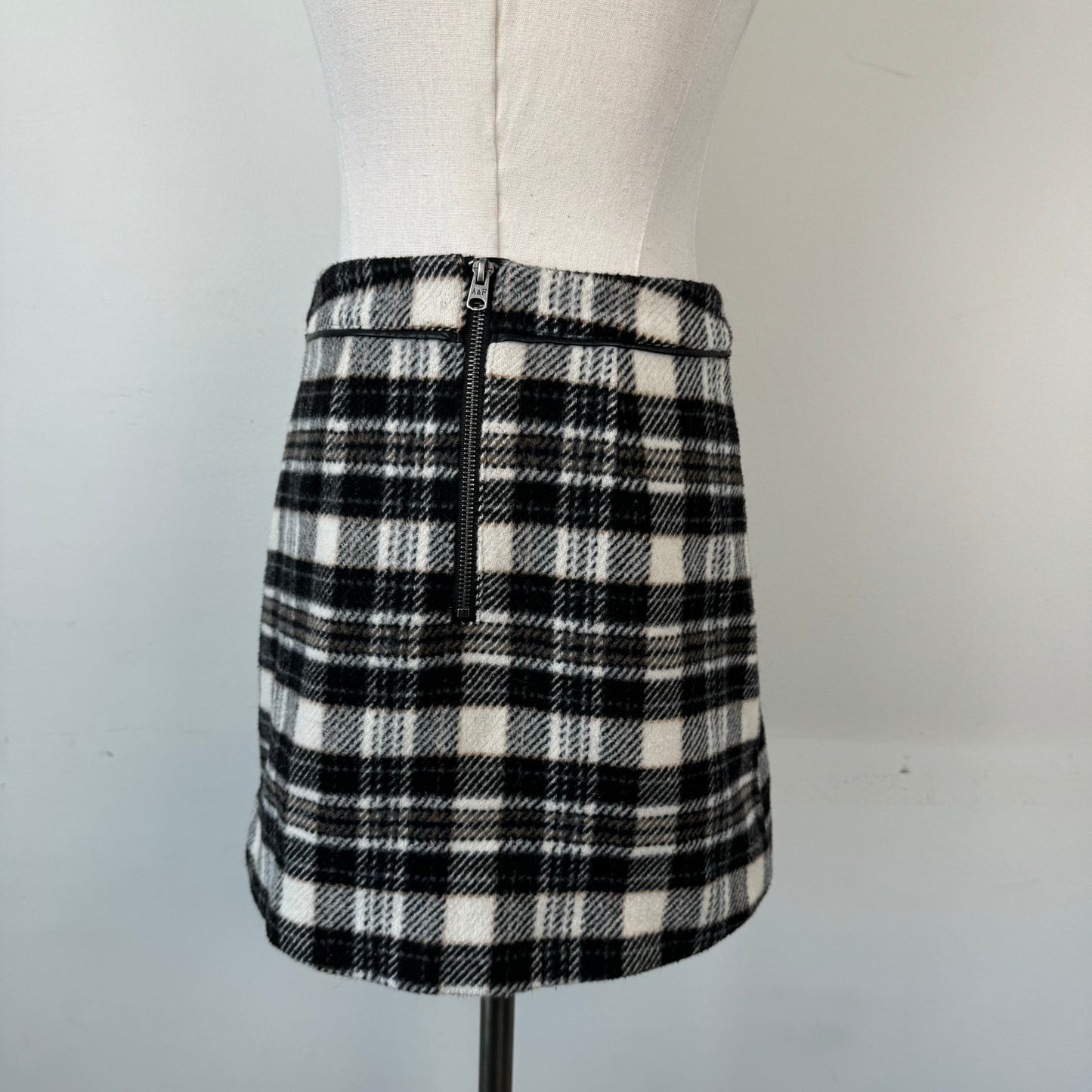 Abercrombie Plaid Knit Mini Skirt