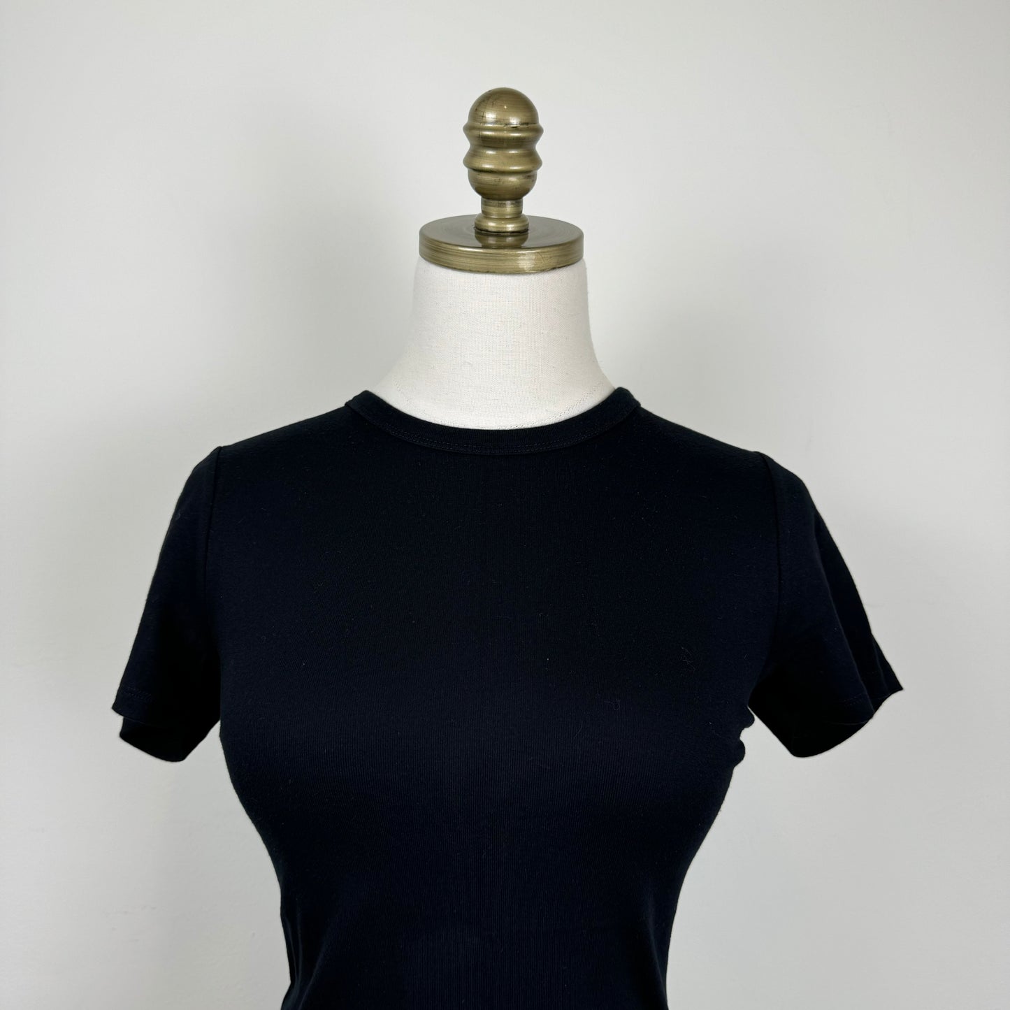Black Fitted Cotton Knit Short Sleeve Top