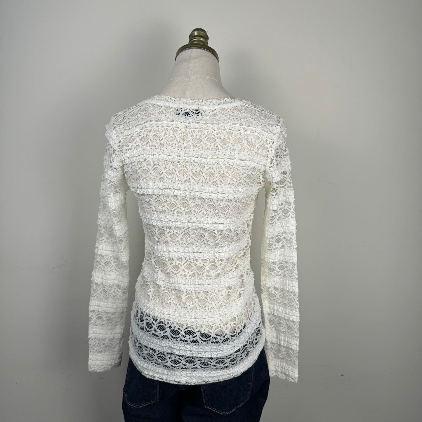 White Lace Long Sleeve Top