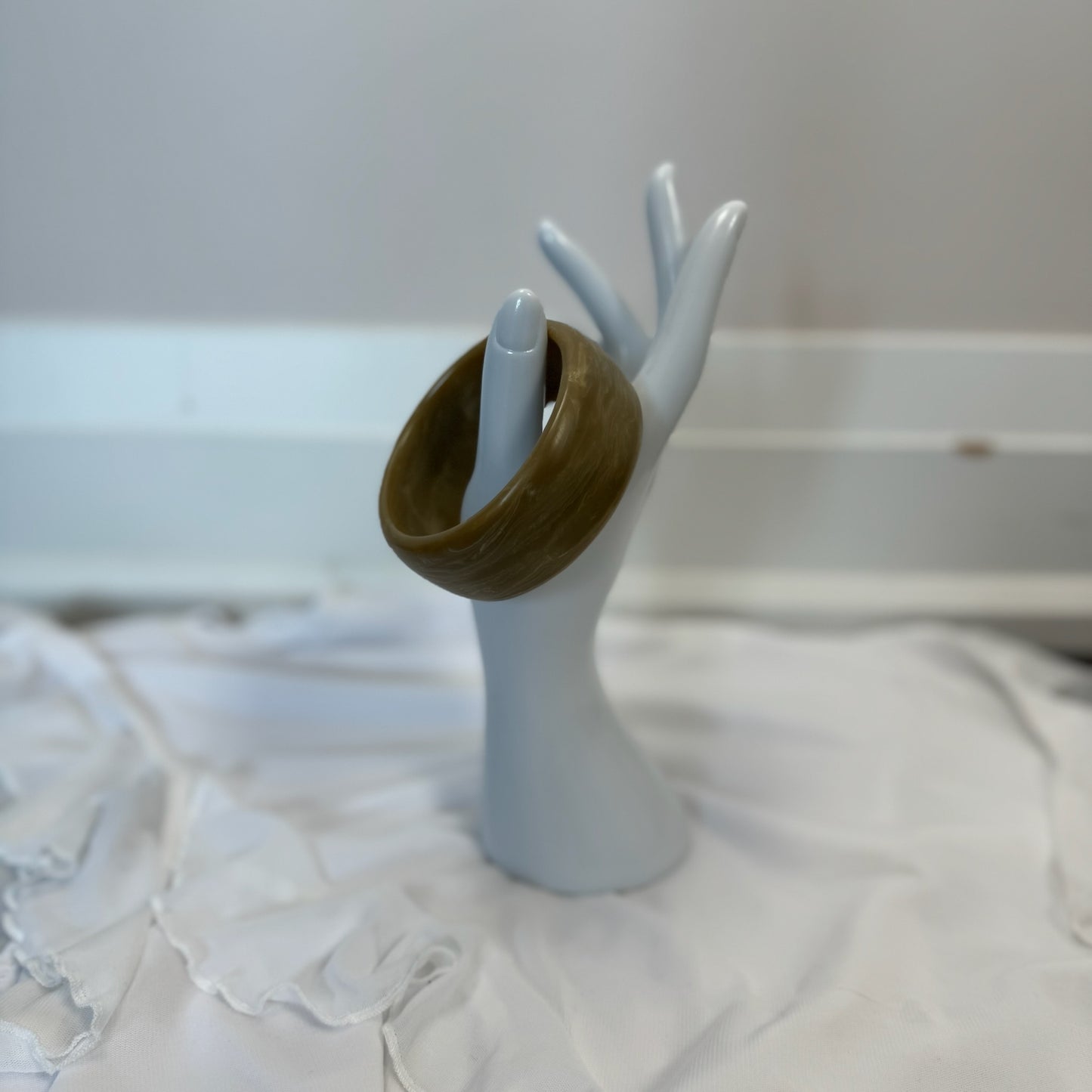 Chunky Light Brown Bangle