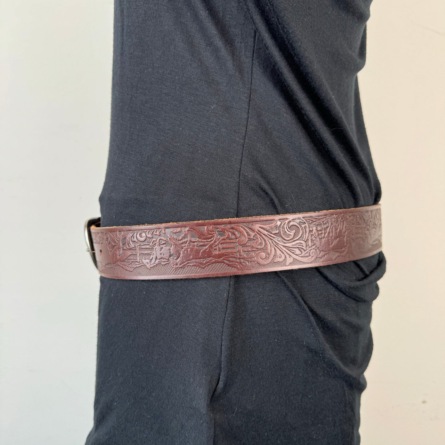 Brown Western Chunky Silver Buckle Leather Belt