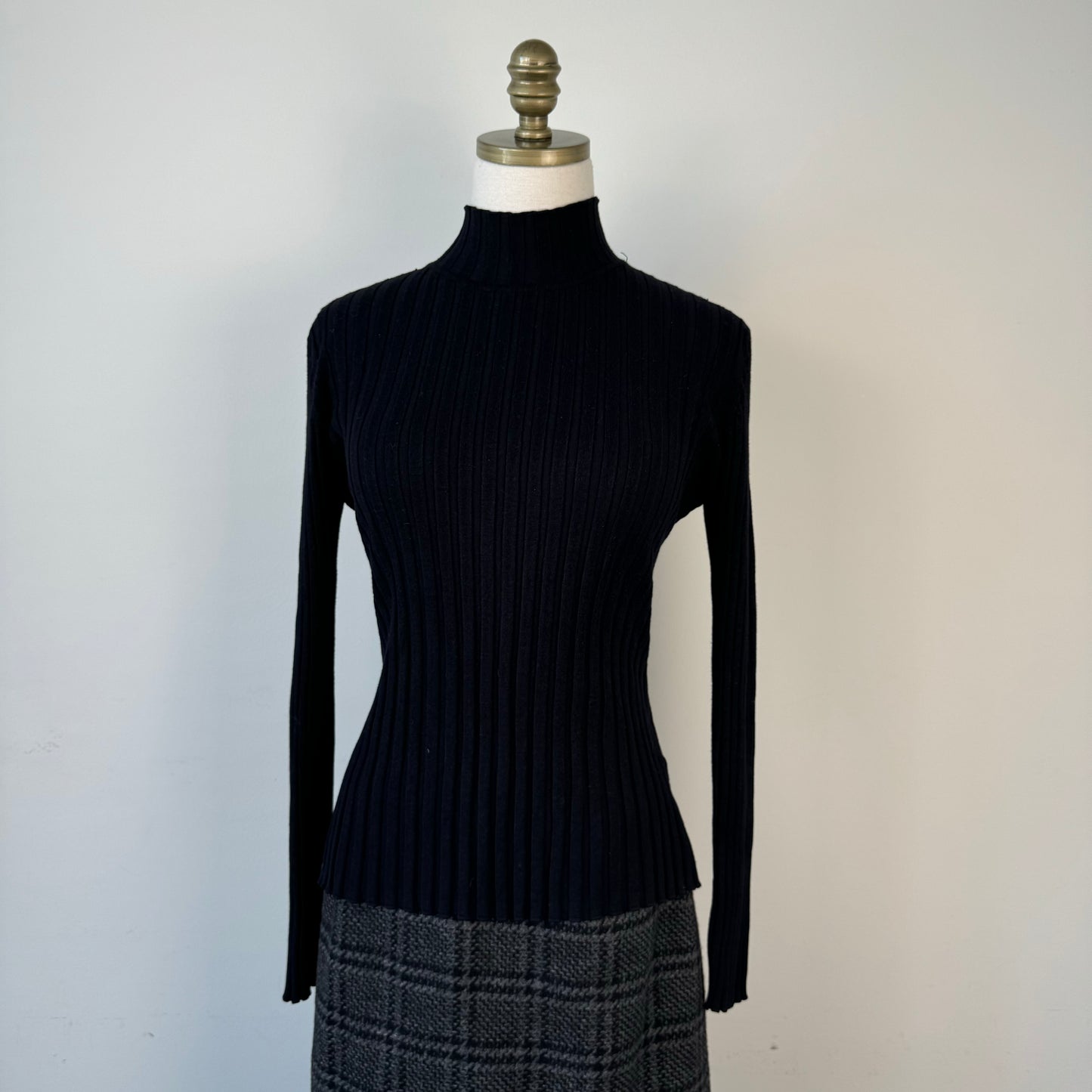 Black Fitted Ribbed Turtleneck Long Sleeve Top