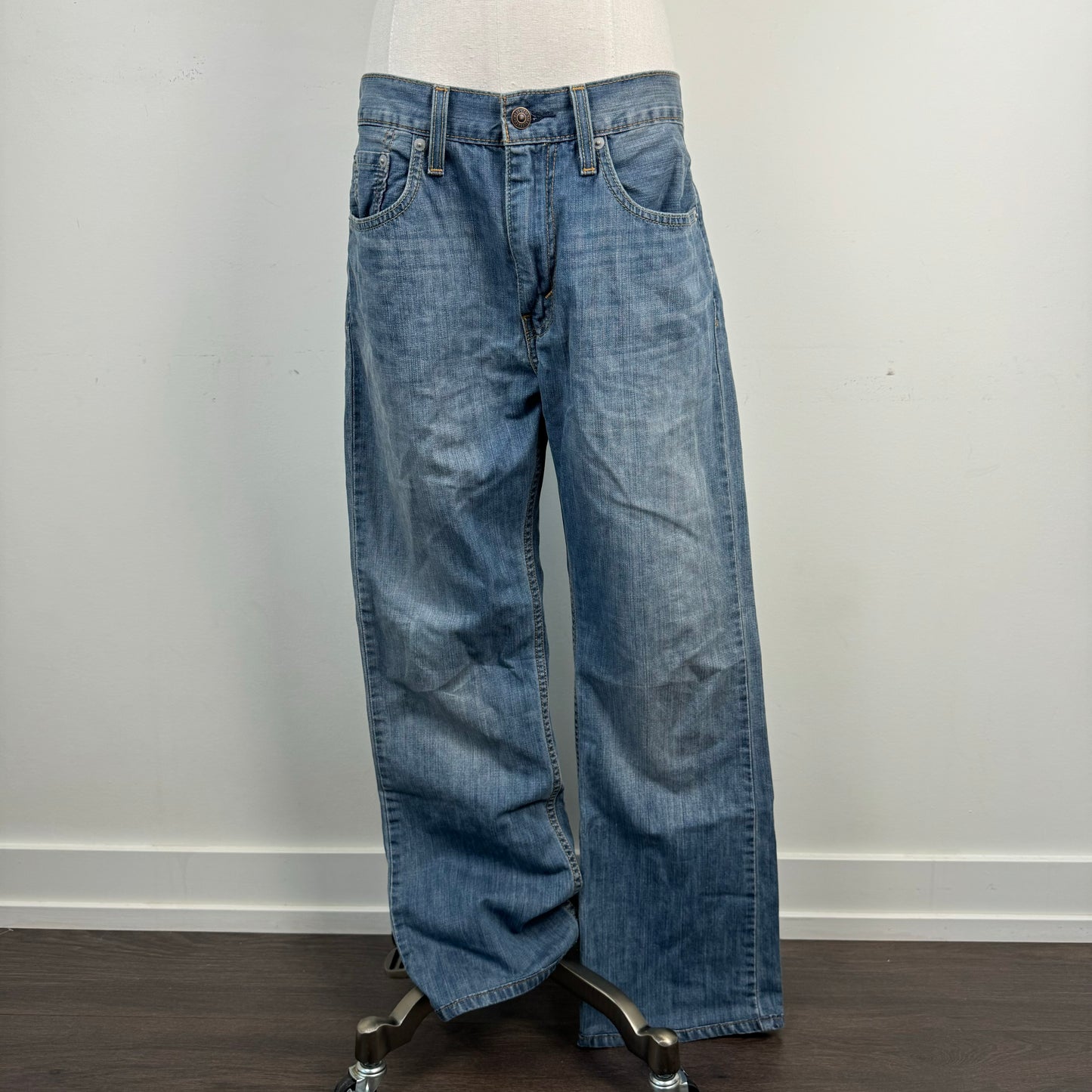 Levi's 527 Low Rise Straight Cut Jeans