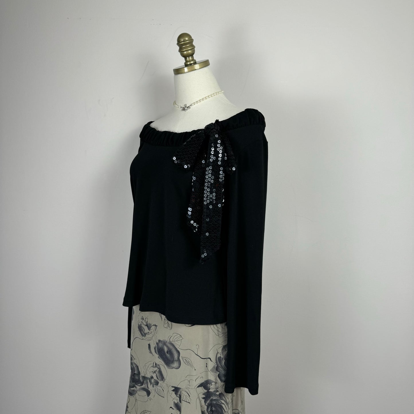 Off The Shoulder Black Made in Italy Top