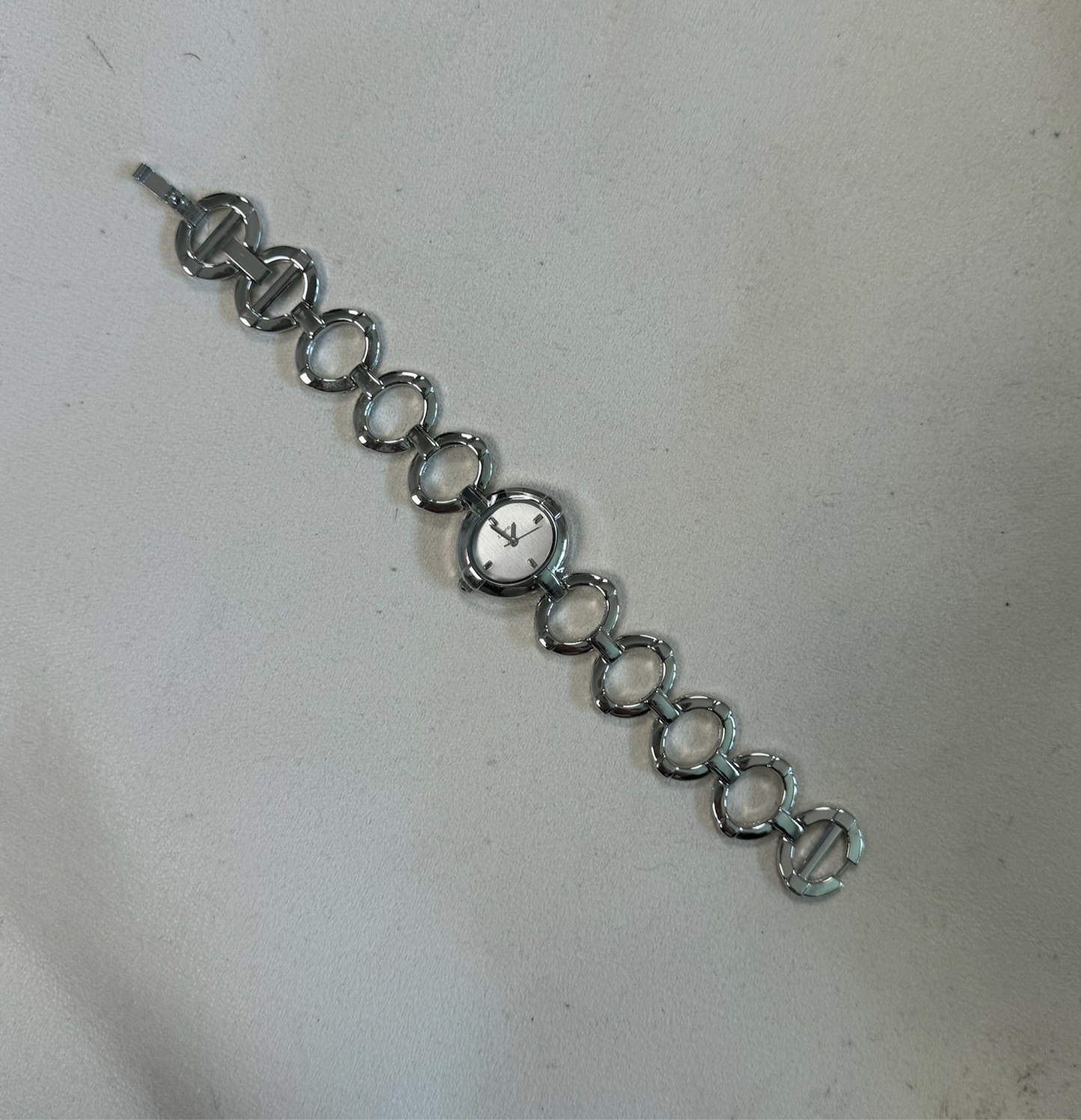 Vintage Silver Circular Chain Link Watch
