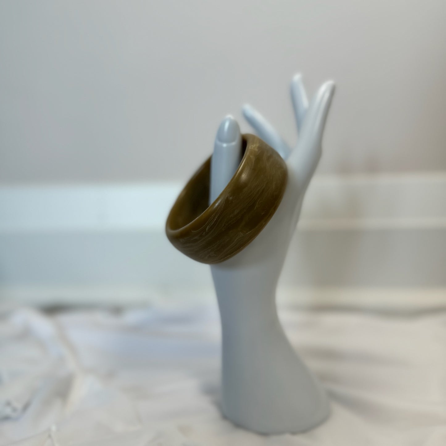 Chunky Light Brown Bangle